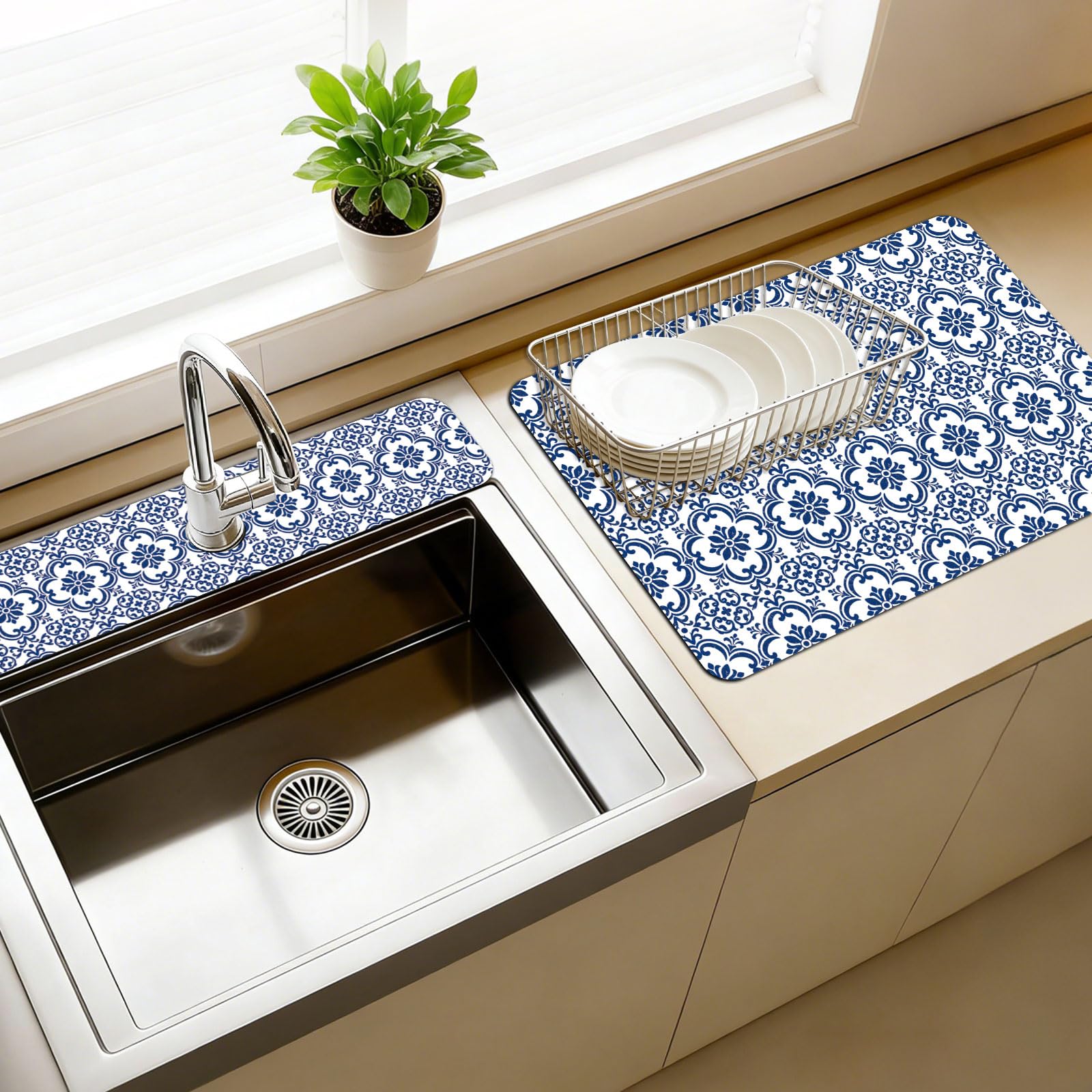 Lot de 3 tapis de robinet d'évier de cuisine de 2 tailles - Motif floral bleu et blanc - Tapis de séchage absorbant pour cuisine et salle de bain
