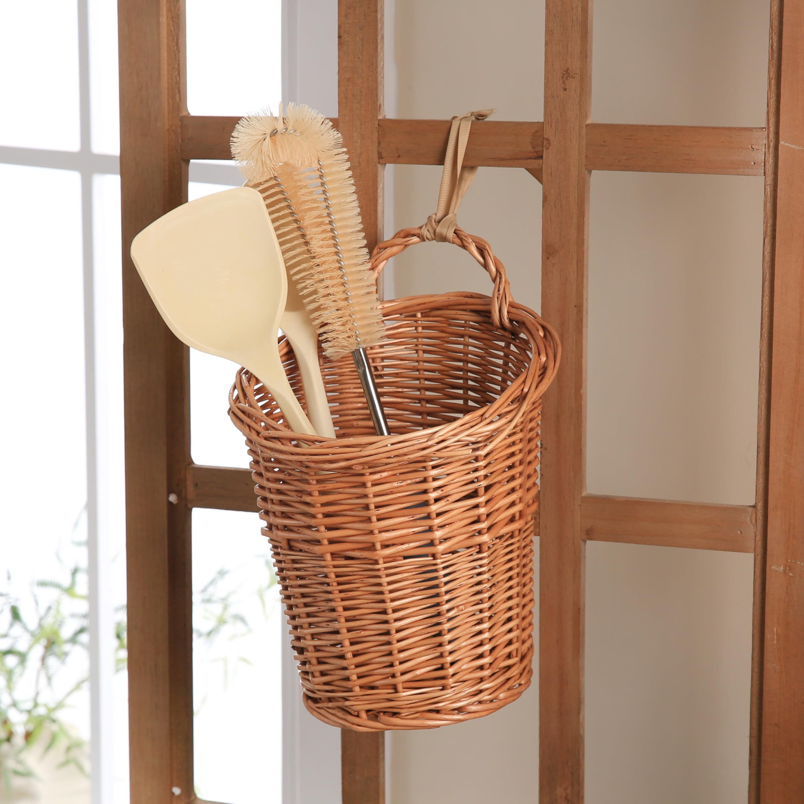 Handcrafted Willow Hanging Basket with Handle – Decorative Plant Holder for Kitchen, Living Room, and Balcony