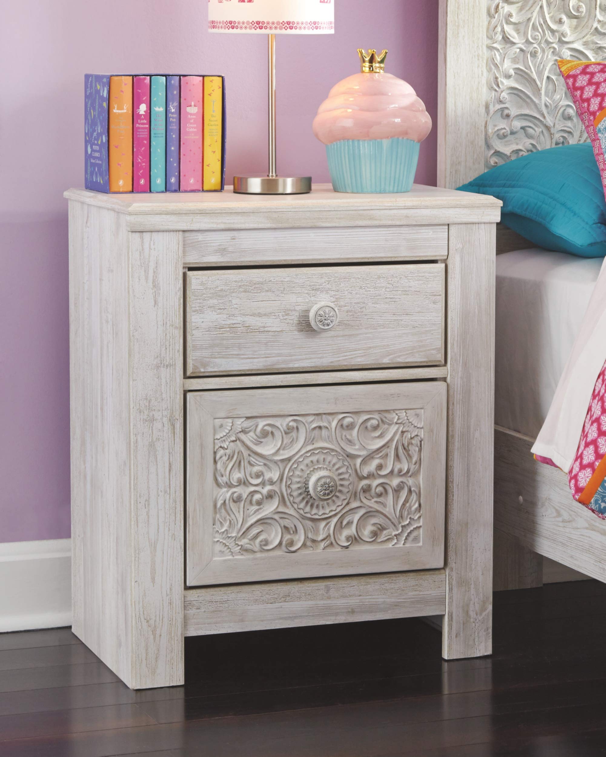 Signature Design by Ashley Paxberry Boho 2 Drawer Nightstand with 2 Slim-Profile USB Charging Ports, Whitewash