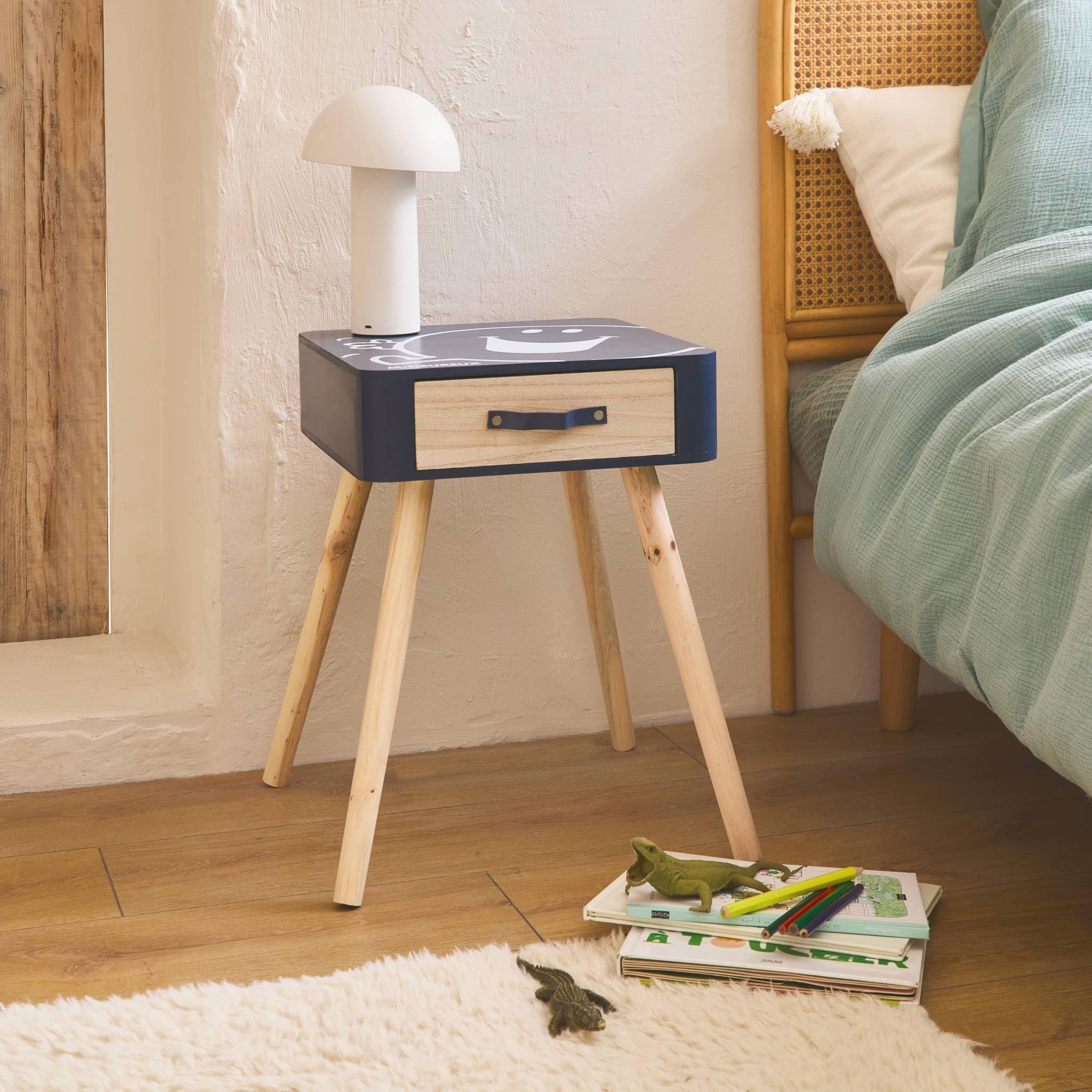 sweeek - Table de Chevet Enfant Collection Monsieur/Madame. Monsieur Heureux. Bleu Marine