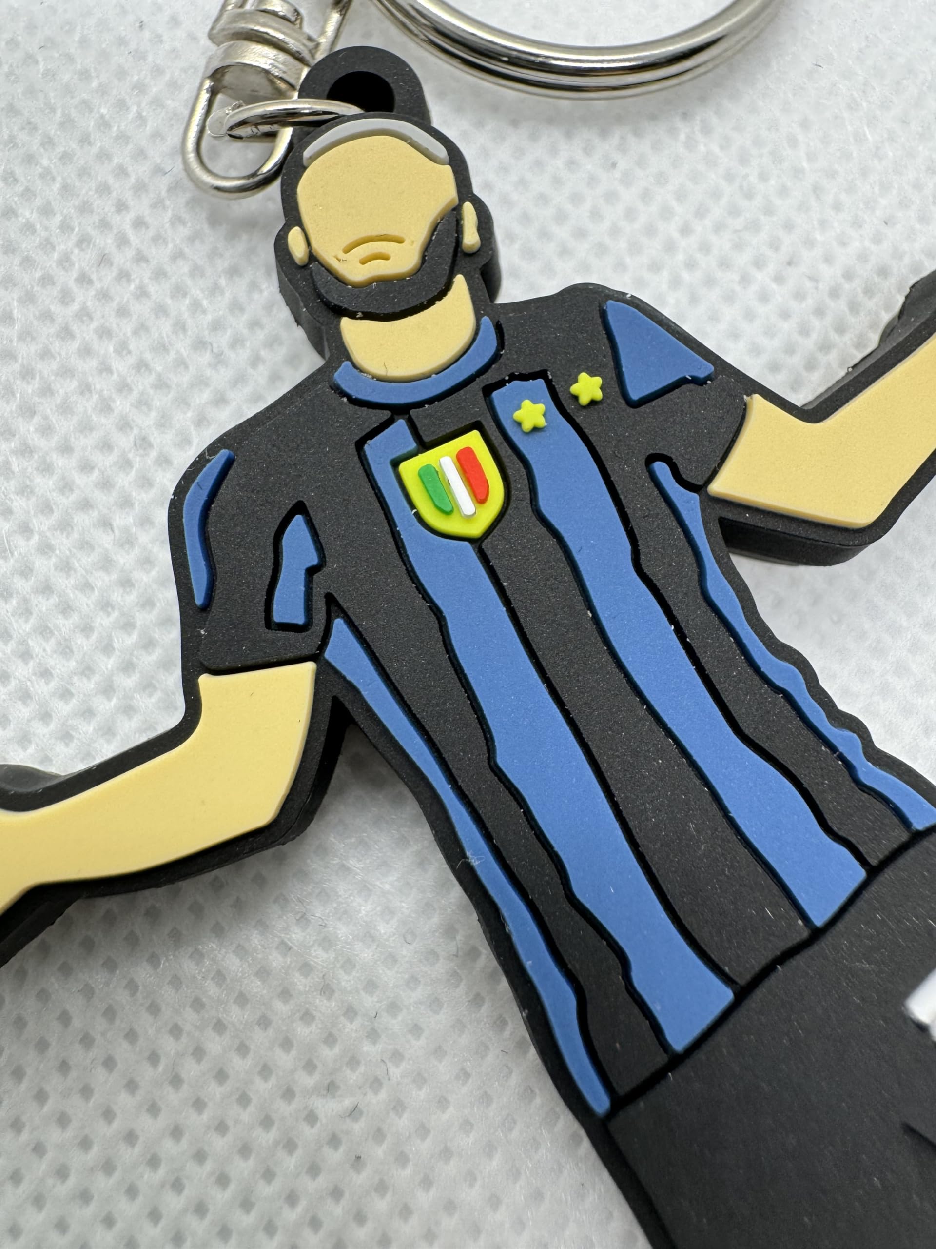 Portachiavi CELEBRATIVO con Scudetto e stelle super rifinito 8cm maglia neroazzurra idea regalo per tifosi LIMITED EDITION