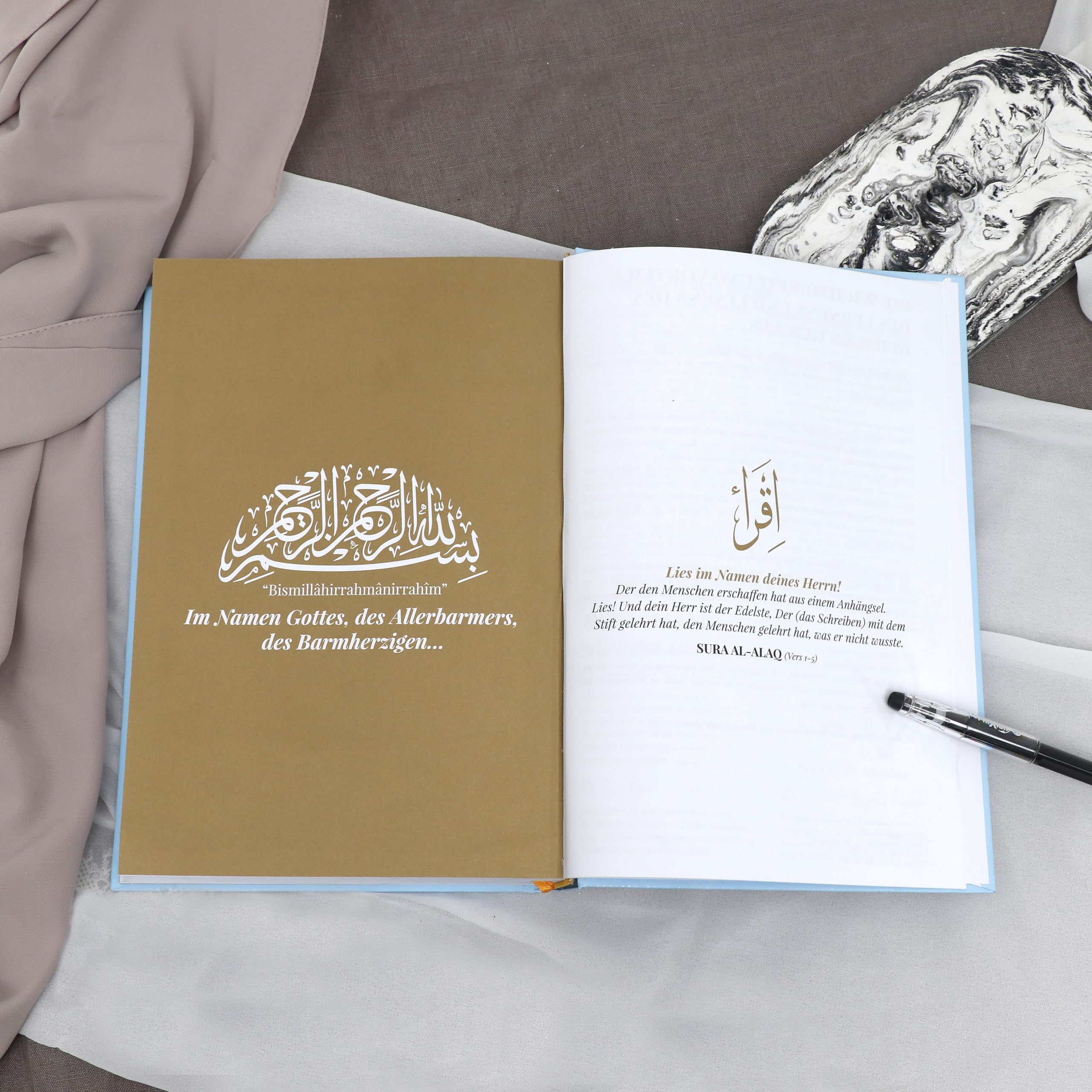 DER HEILIGE QUR'AN SCHATTIERTER VORDRUCK ZUM NACHZEICHNEN