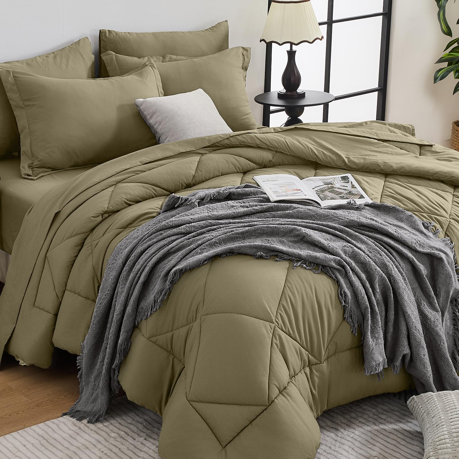 HEVUMYI Olive Green Queen Comforter Set - 7-Piece All Season Bed in a Bag Queen, Ultra Soft Bedding Set with Comforter, Flat Sheet, Fitted Sheet, Pillowcases, Pillow Shams, Olive Green