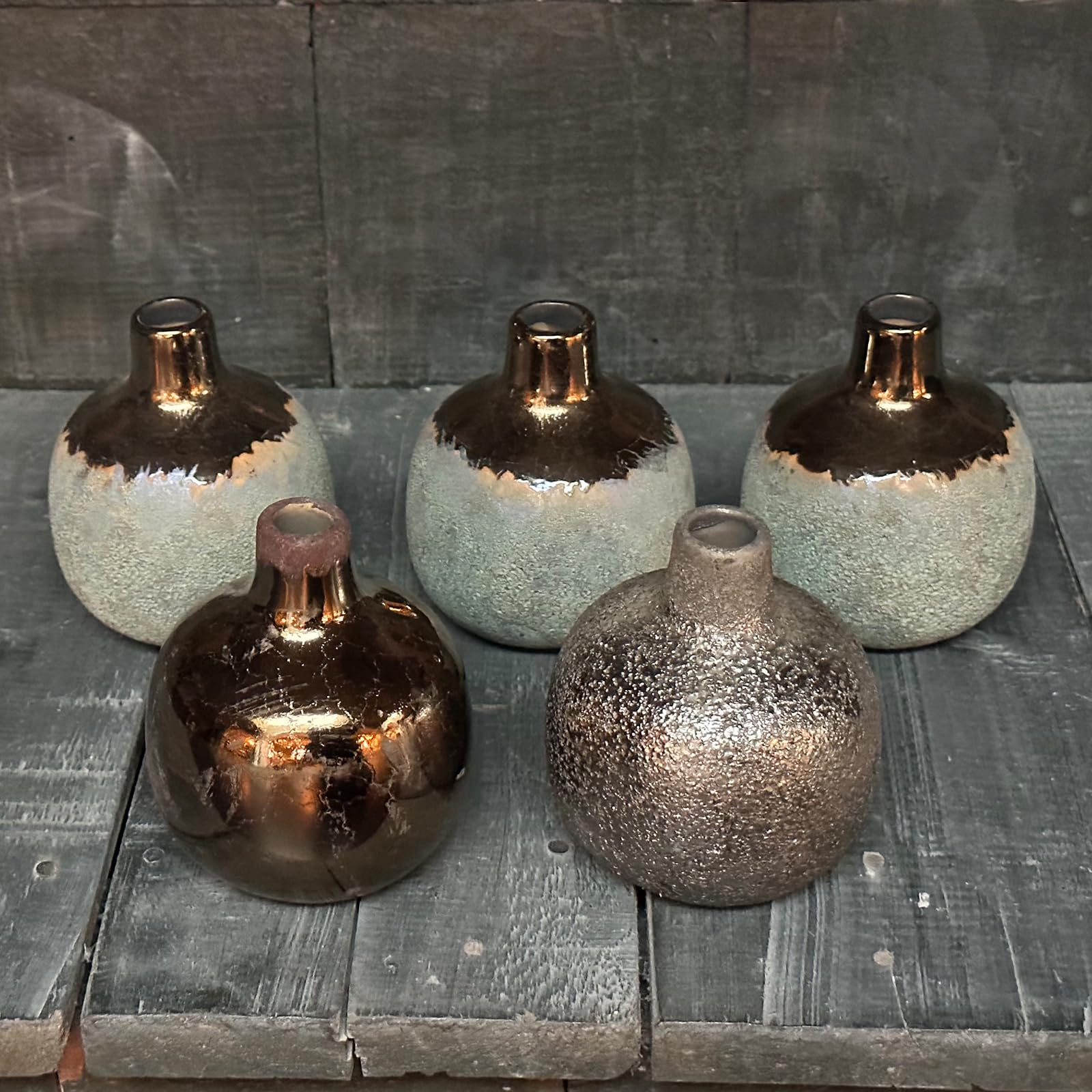 CwlwGOSmall Bud Vases Set,Mini Gold Bottle for Home Decor,Small Vintage Rustic Centerpiece Country Decorations,Office and Home Table Décor,Fragrance Reed Diffuser Bottles.(5 PCS)