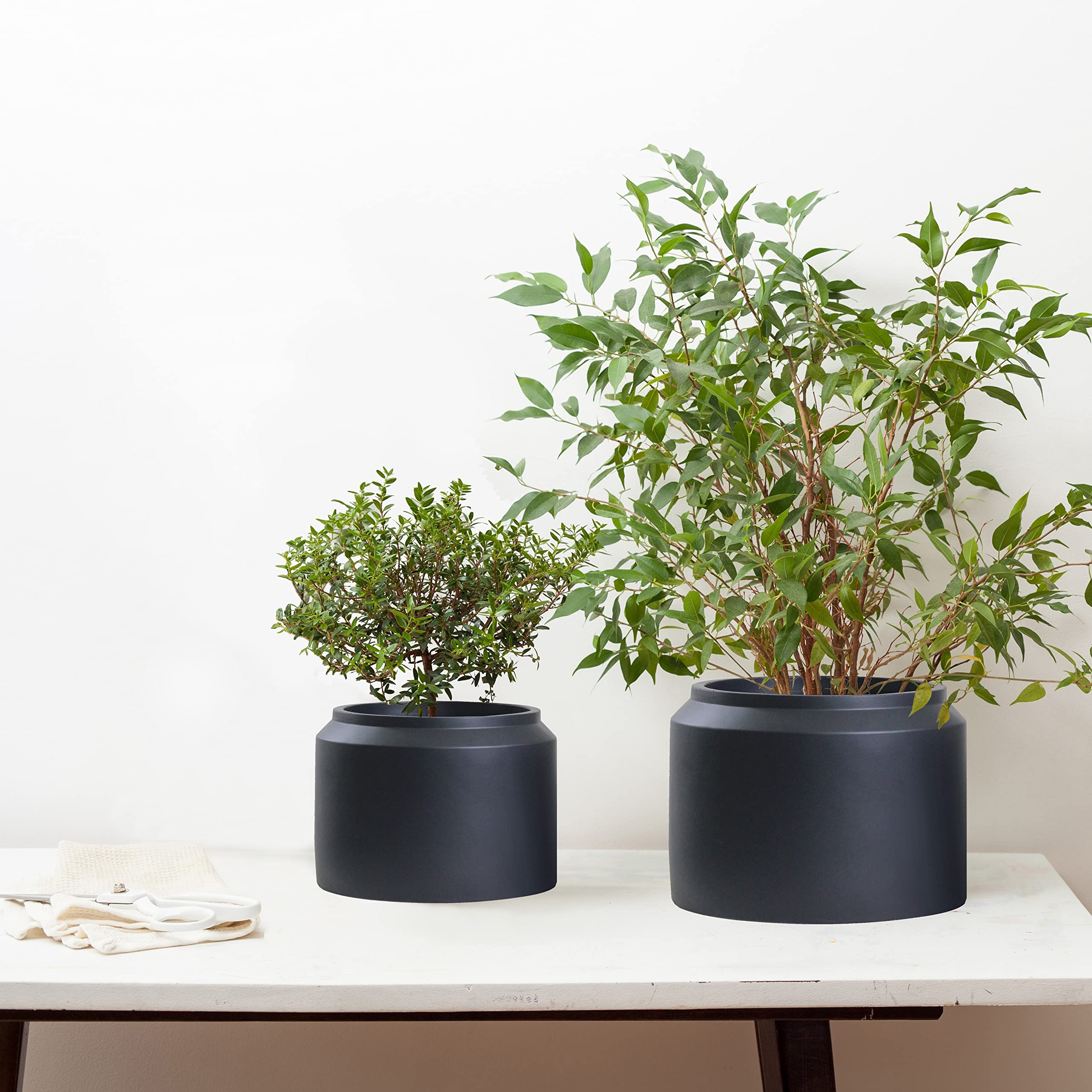 Olly & Rose Porto, set di 2 vasi in ceramica nera opaca, per interni ed esterni, colore nero opaco