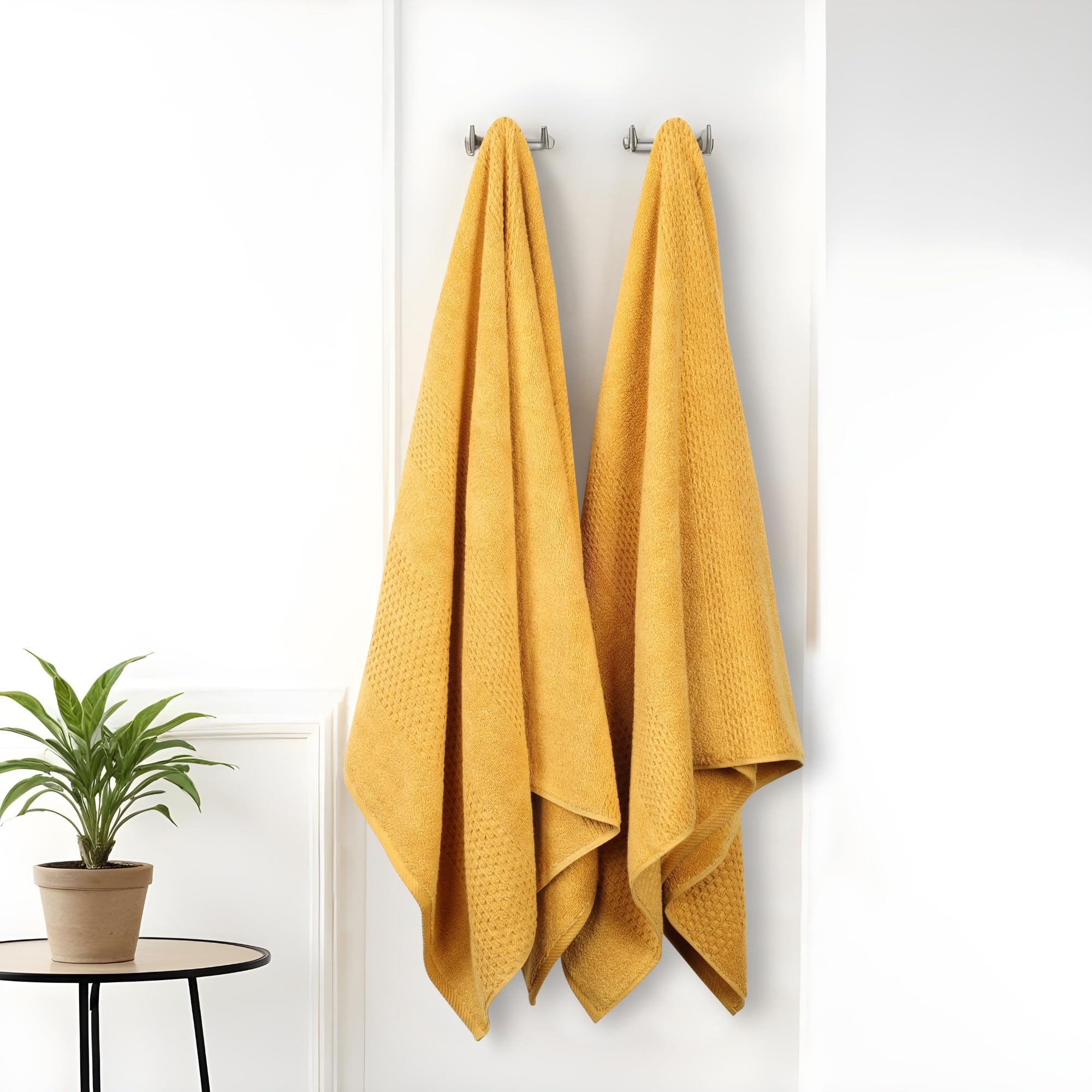 Draps de bain en coton de poids moyen texture peluche or