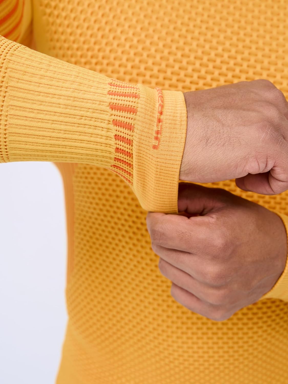 Functional Sportswear Men’s Long Sleeve Compression Shirt 88110