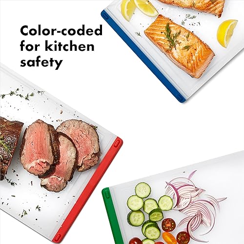 Miniatura 4 de OXO Good Grips - Juego de tablas de cortar de plástico, 3 piezas para uso diario