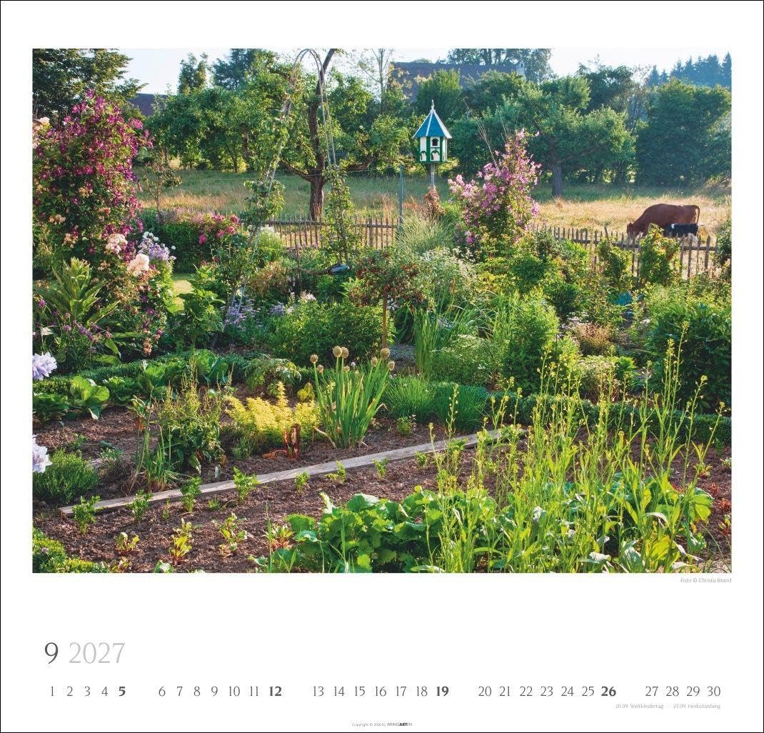 Bauerngärten Kalender 2027: Wandkalender mit 12 Fotos bäuerlicher Gärten. Farbenprächtiger Natur-Kalender für die Wand im Format 48 x 46 cm. Jahres-Fotokalender mit Spiralbindung