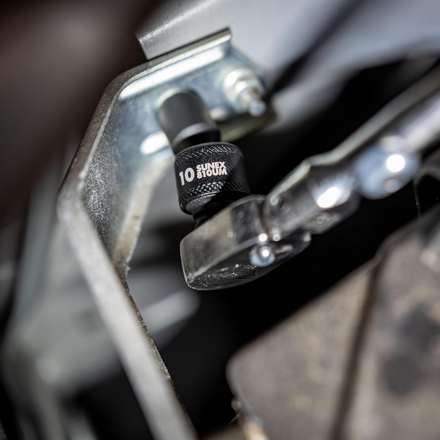 SUNEX TOOLS 1825 1/4-Inch Drive Universal Magnetic Impact Socket Set, Metric, 12-Point, Cr-Mo, 5mm - 15mm, 11-Piece