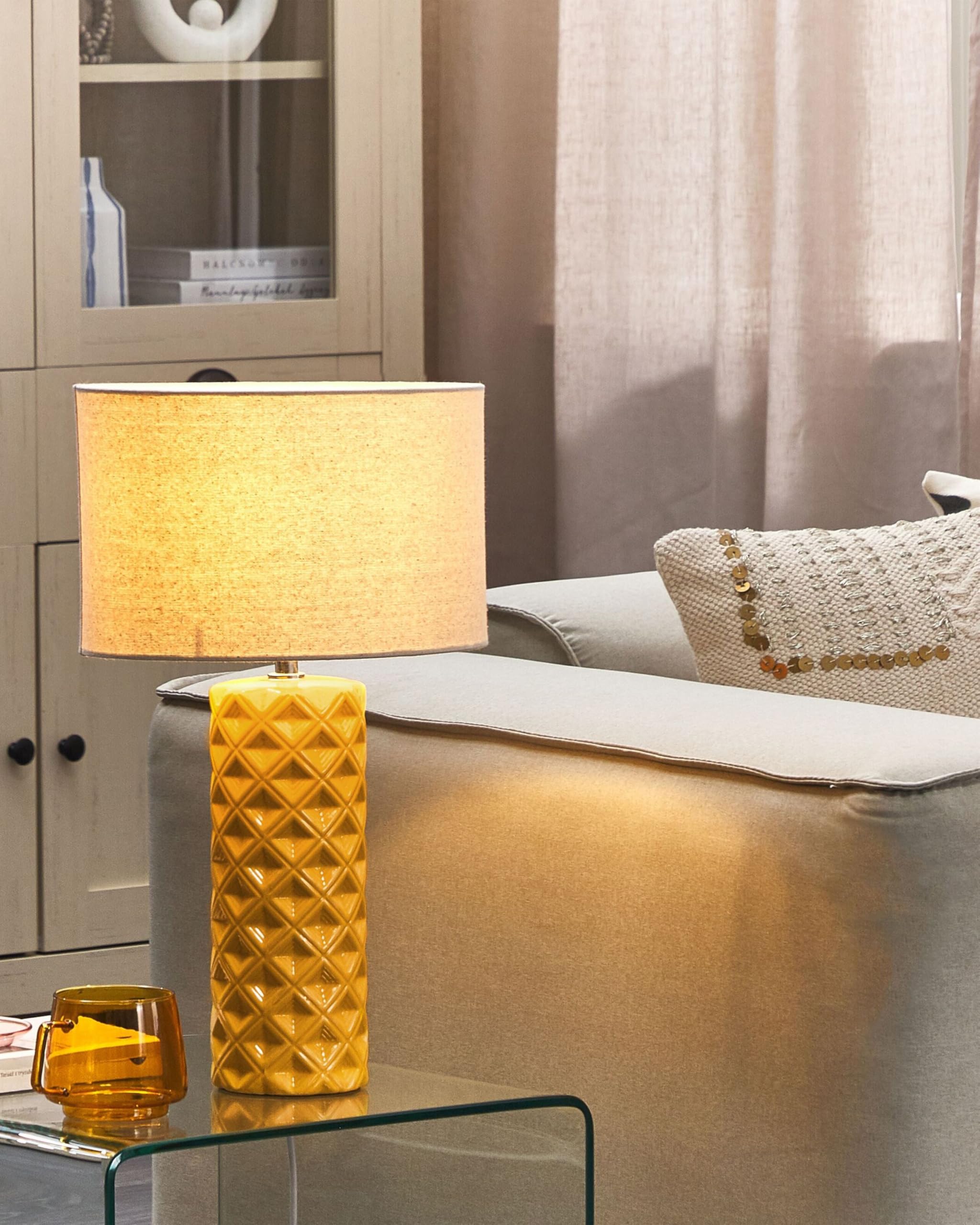 Beliani Tischlampe Keramik gelb 49 cm Lampenschirm elegant Balonne
