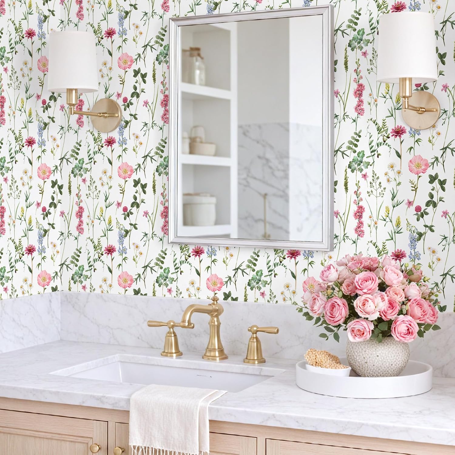 VEELIKE Vintage Wildflower Peel and Stick Wallpaper Meadow Field Floral Wallpaper for Girls Bedroom Nursery Wall Decor 17.7''x118'' Self Adhesive Contact Paper Removable Flower Wall Paper for Bathroom