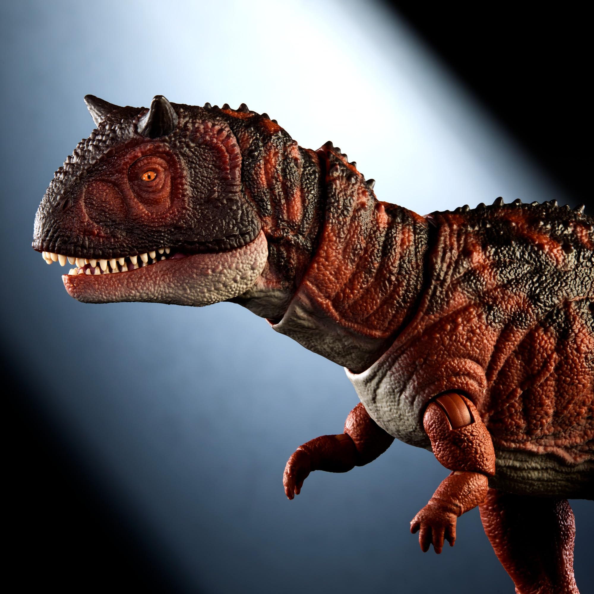 Mattel Jurassic World Kolekcja Hammonda Karnotaur Duży dinozaur Figurka premium z punktami ruchu HTK44
