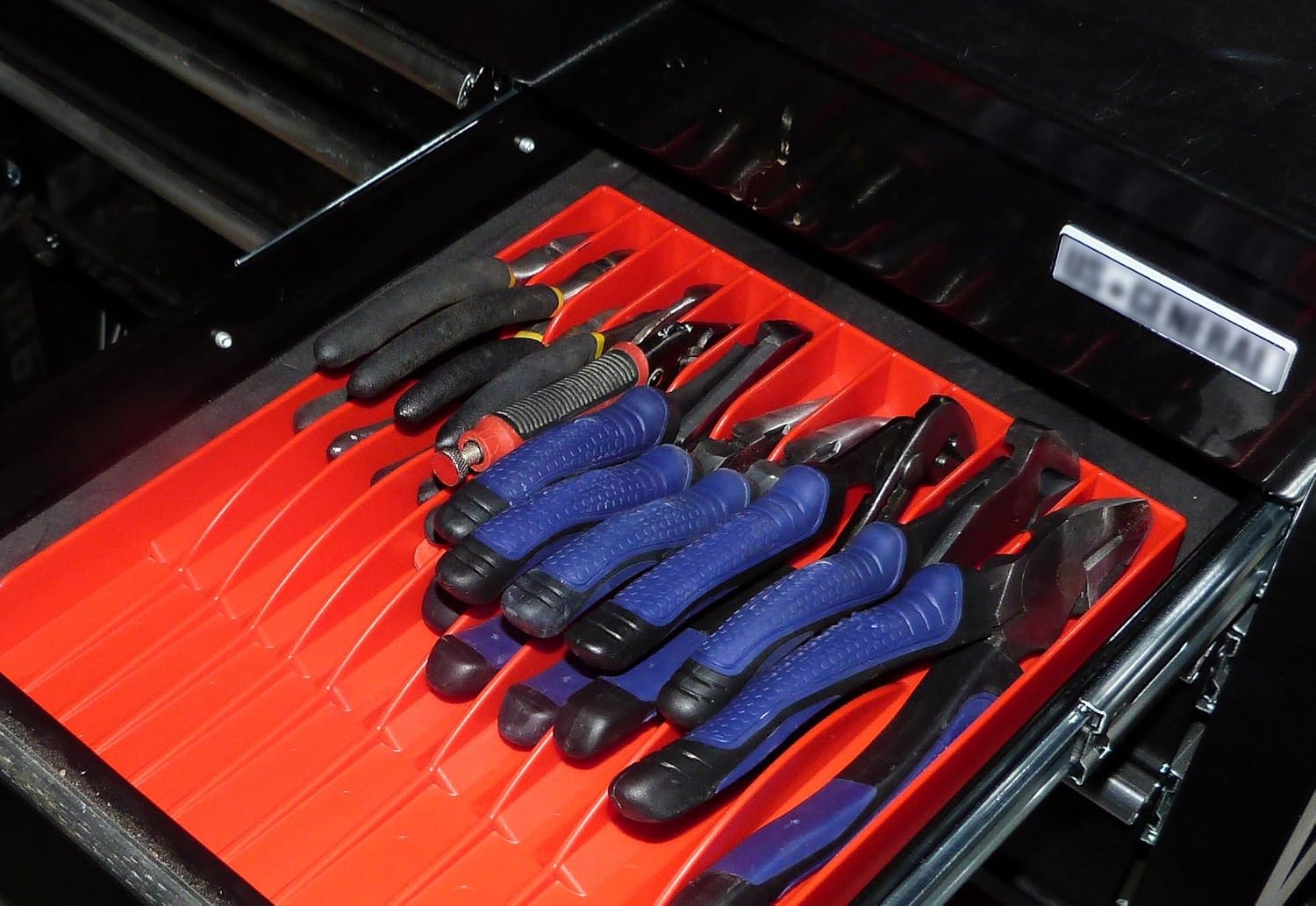 Tool Sorter Pliers Organizer – Red