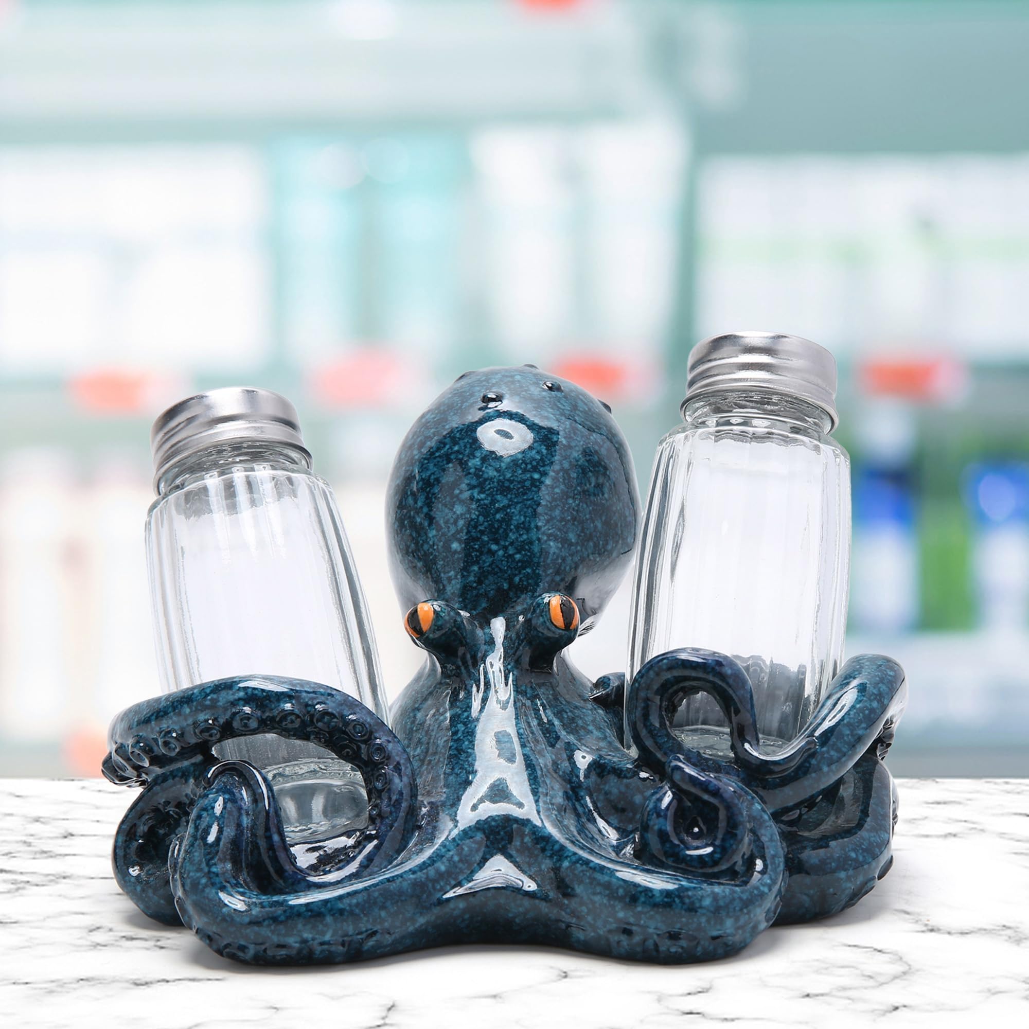 Amazon.com: Hodao Octopus With Salt and Pepper Shaker Figurines