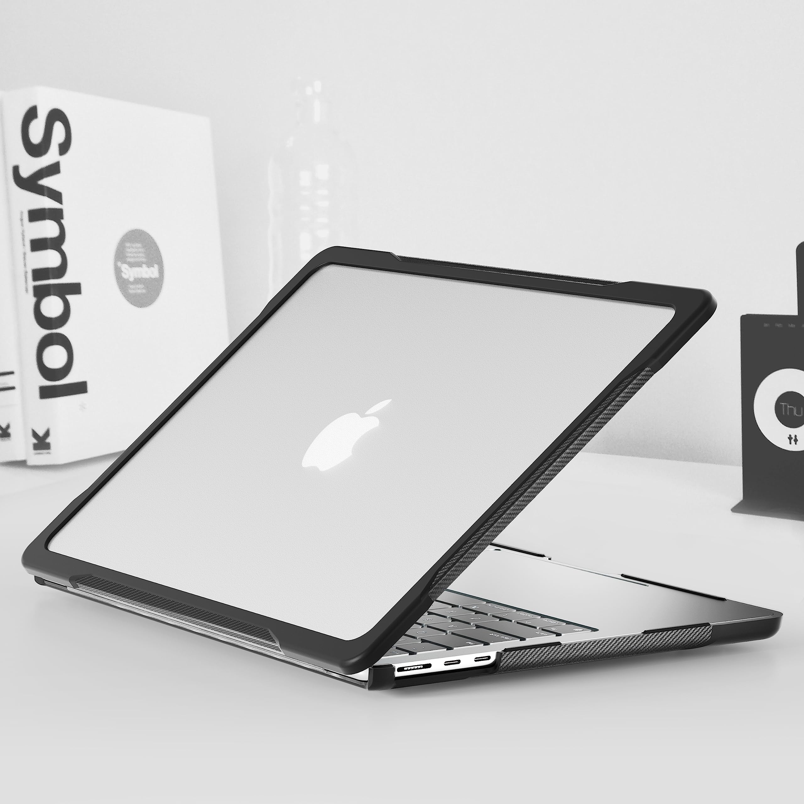 Apple - MacBook Pro 15 Max ケース付き 週末限定大幅値下げ MacBook Pro 15 Max ケース付き 週末限定大幅値下げ