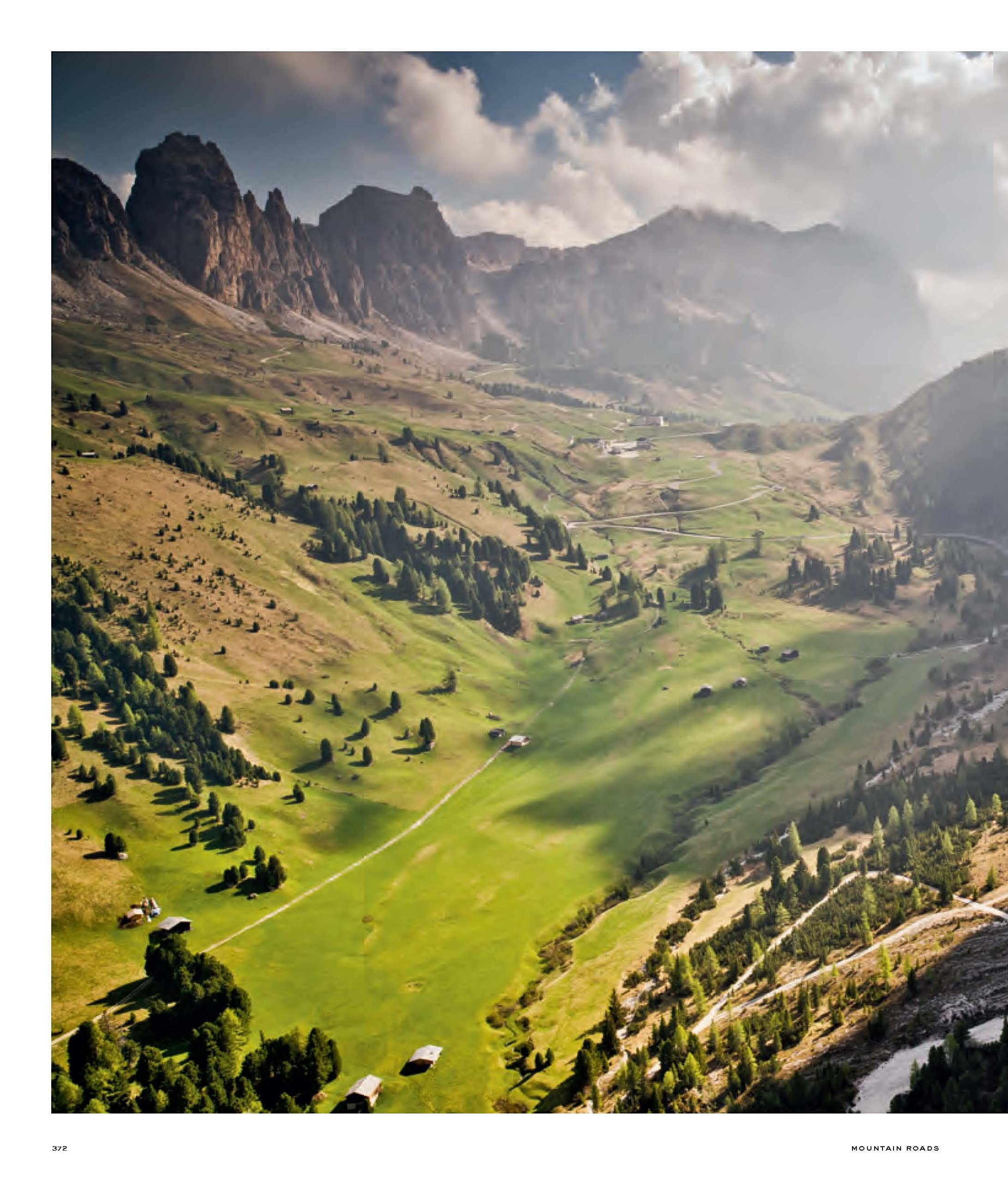 Mountain Roads: Aerial Photography. Traumstraßen der Welt / Dreamroads of the world