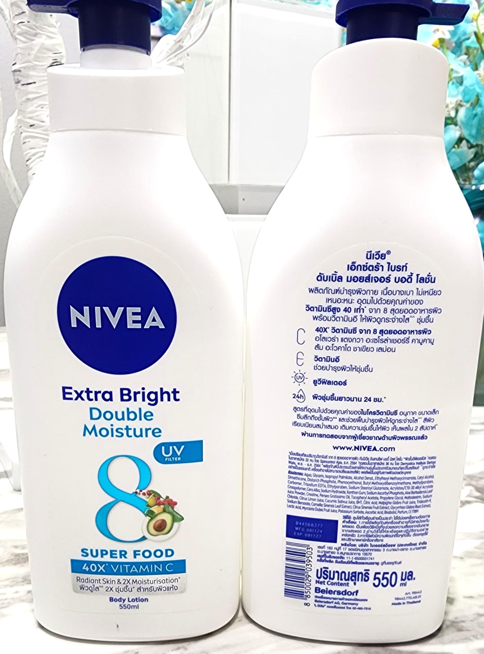 NIVEA Extra Bright Double Moisture Body Lotion, 40X Vitamin C from 8 Superfoods, Vitamin E, UV Filter, 24h Moisture 550ml