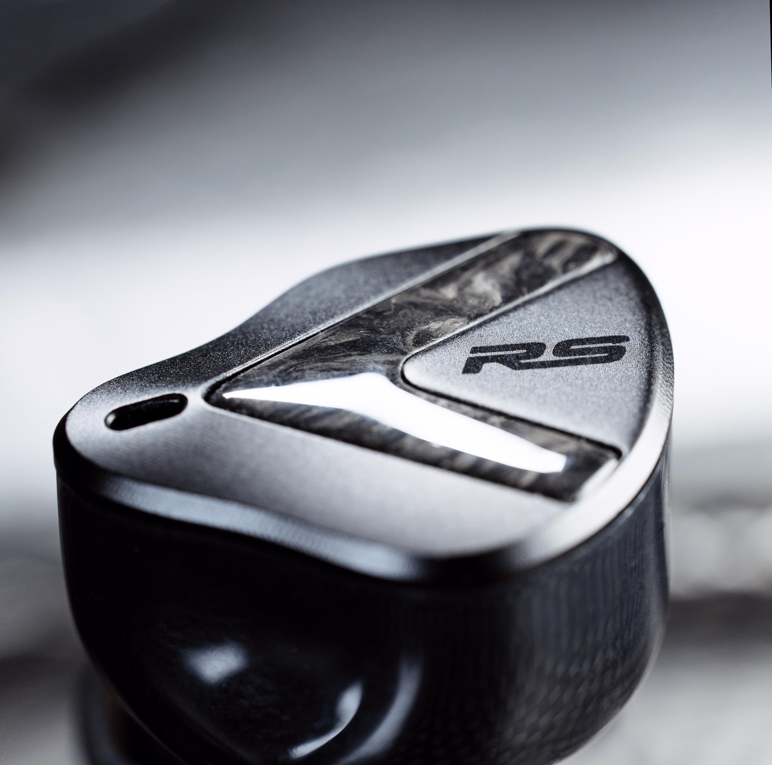 3/16まで SoftEars RSV 有線イヤホン Softears RSV | Reference Sound Five 5BA In-Ear Monitors – Linsoul