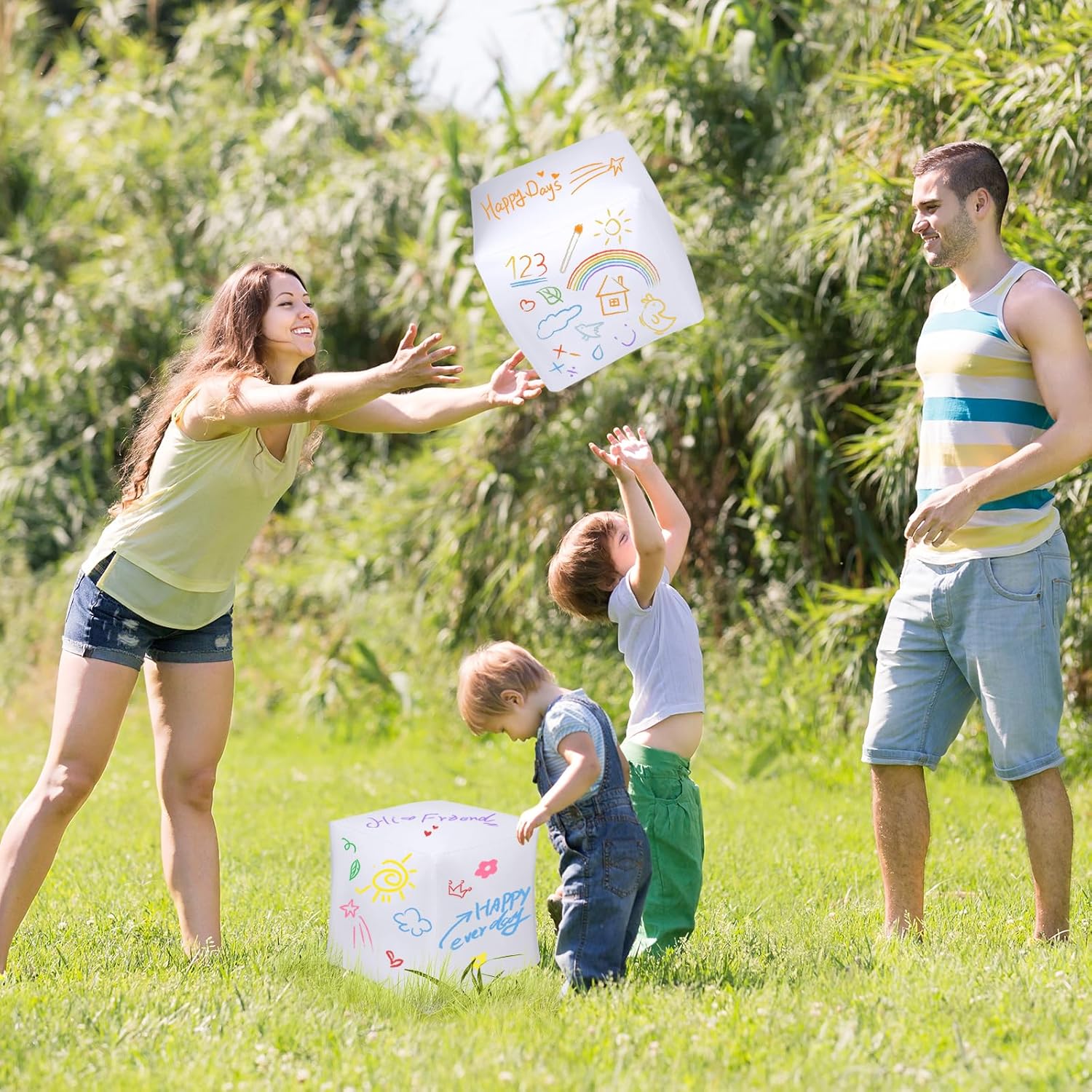 4 Pieces Jumbo Inflatable Dice 12.6 Inch Giant Large Inflatable Dice DIY Painting Crafts for Indoor Outdoor Lawn Game Pool Casino Themed Game Bunco Night Birthday Party Board Game (Blank White)