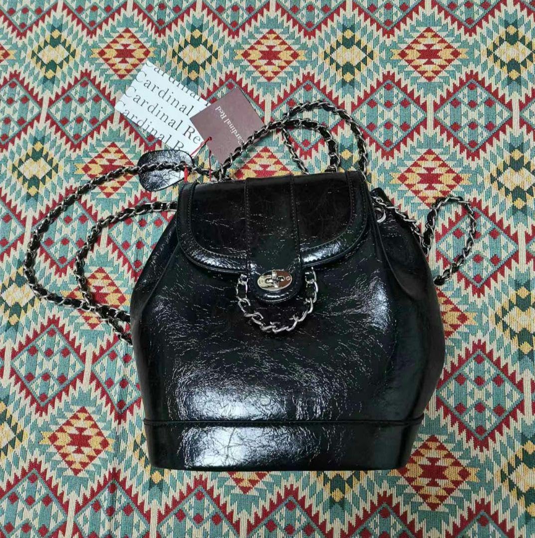 バッグ Cardinal Red Hawoo-A Bag Black Cardinal Red Hawoo-a bag