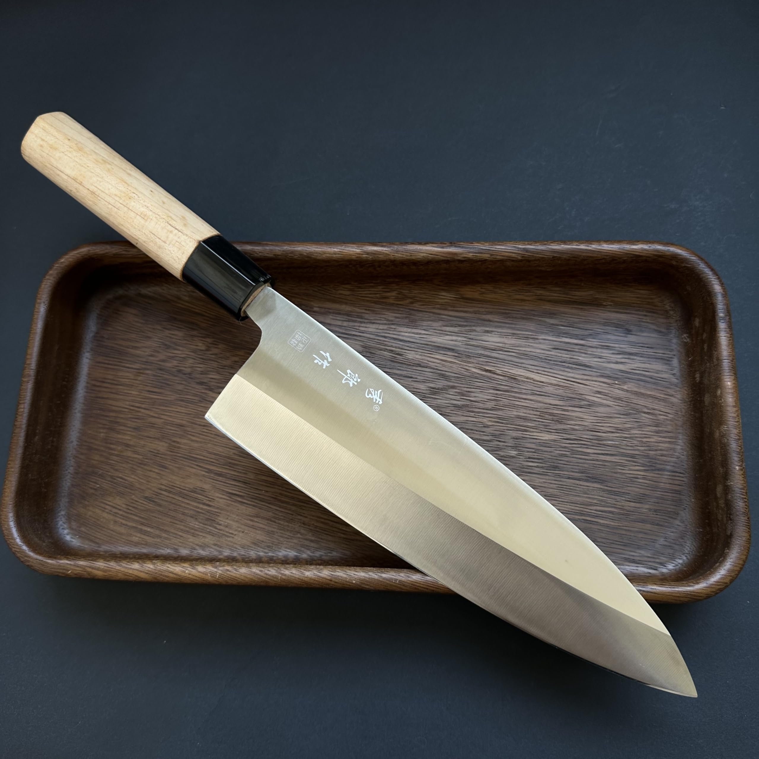 Amazon | 出刃包丁 210mm 片刃 モリブデン鋼 刃厚6mm 魚さばき 三枚