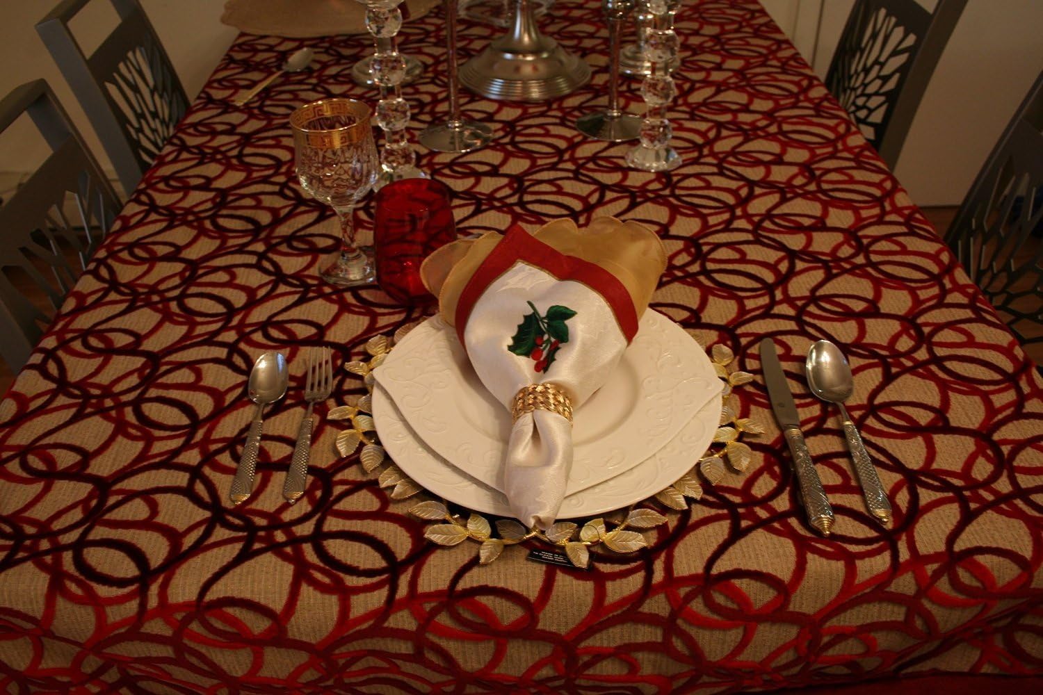 Tablecloth Formal in Cut Velvet (60 x 84)