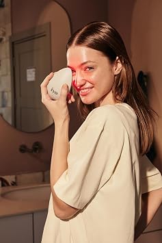 Poor iYO LED Light Skin Booster Skin Care Device