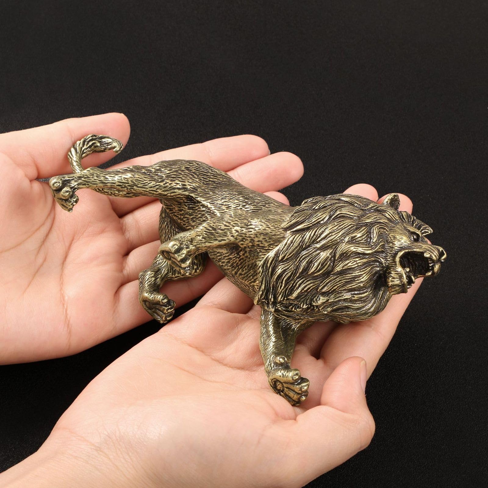 YANGPZFC Small Copper Antique Lion Brass Statue For Desk Decor, Handcrafted Vintage Sculpture