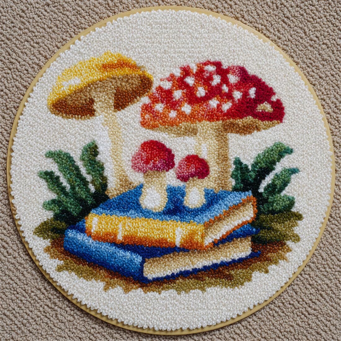 Rqwybcaxn DIY Rug Latch Hook Kits for Adults Needlework Kit Cartoon Mushrooms and Books 50x50cm Round Washable Area Rug Living Room Wall Hanging