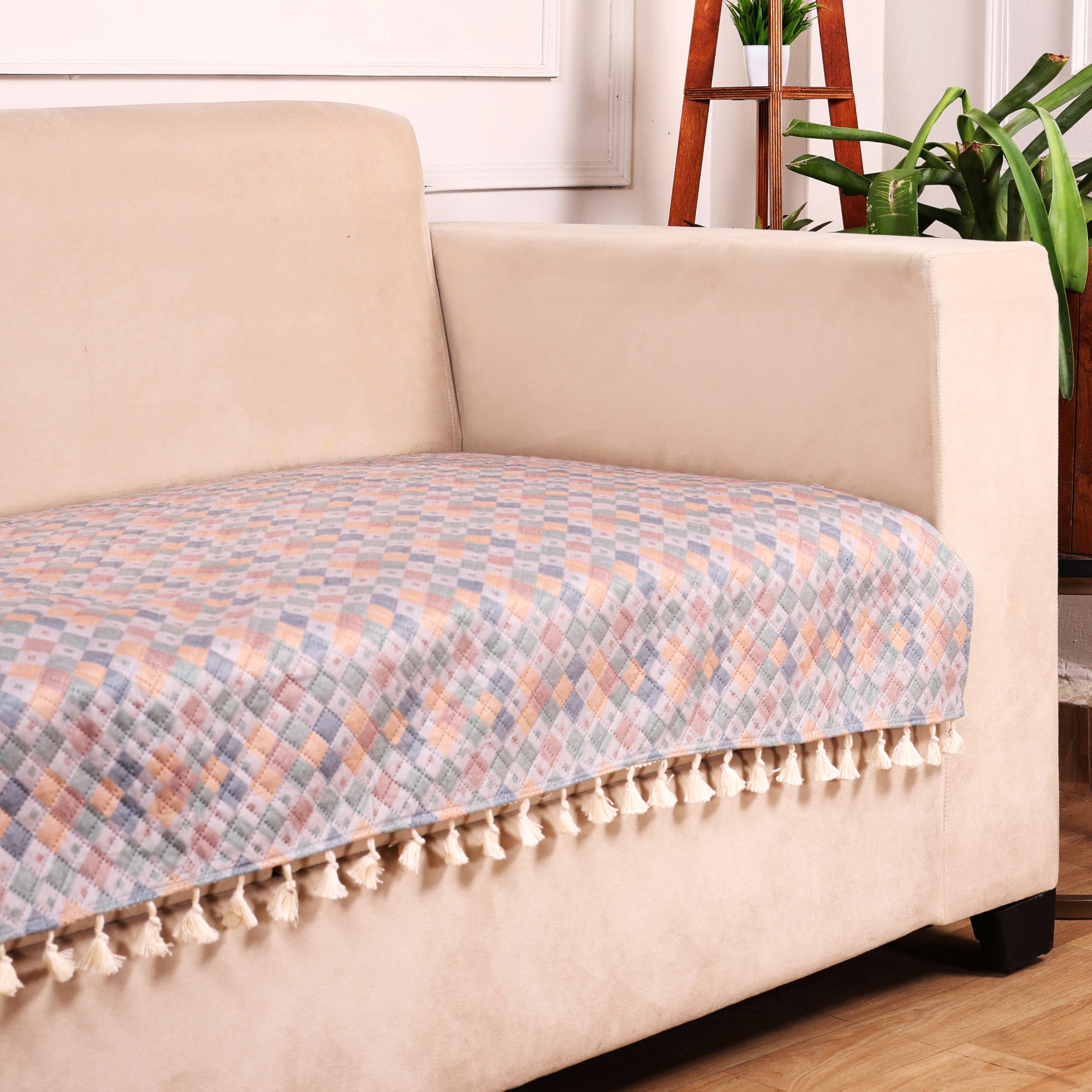 STITCHNEST 1 Seater Printed Quilted Velvet Sofa Slip Cover Protector with Tassels2