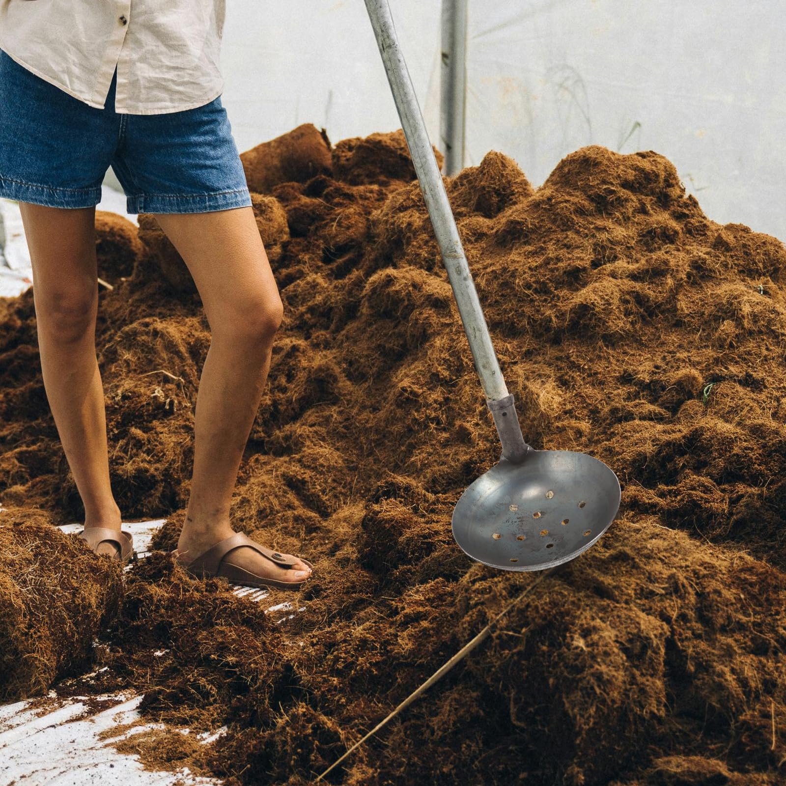 Tofficu Pala per Setacciare in Metallo Fori, Strumento per Pulizia Letame e Fanghi, Pala Multifunzionale per Pulizia Pozzi e Giardinaggio