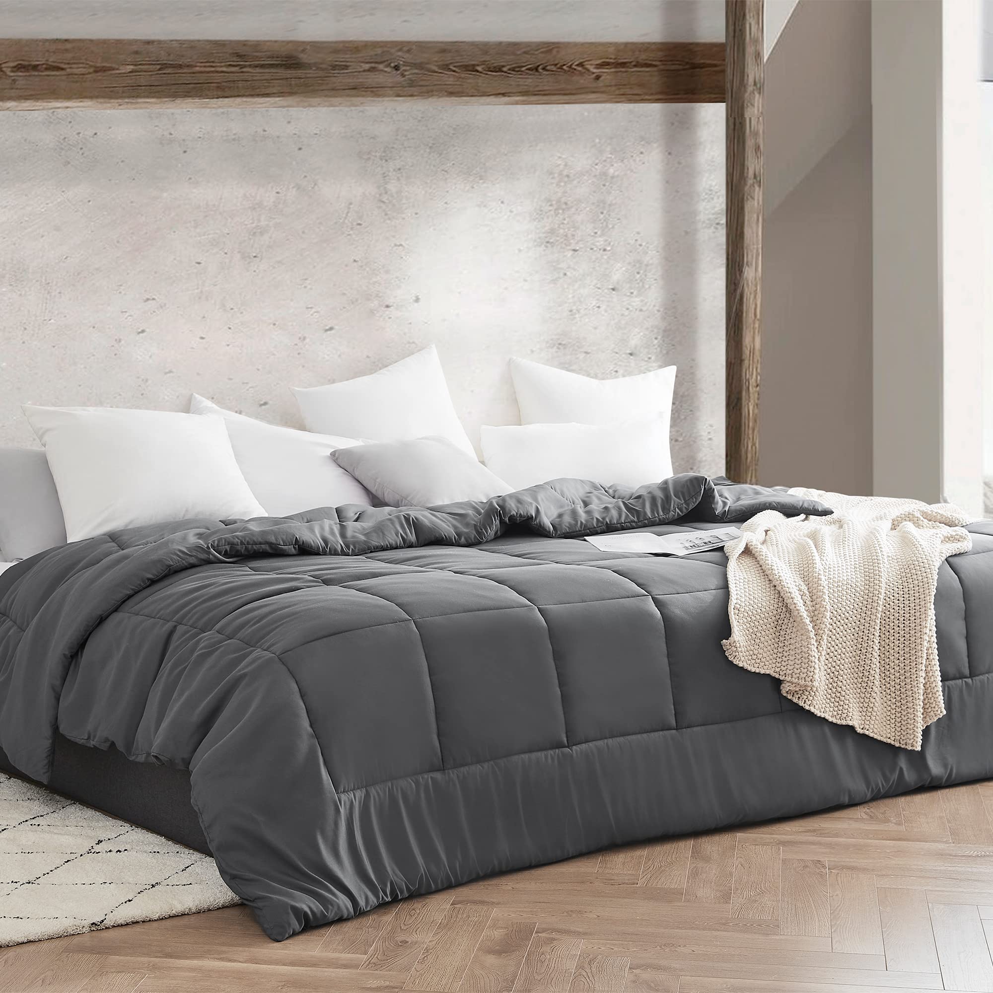 Ultimate Oversized King Comforter (120 