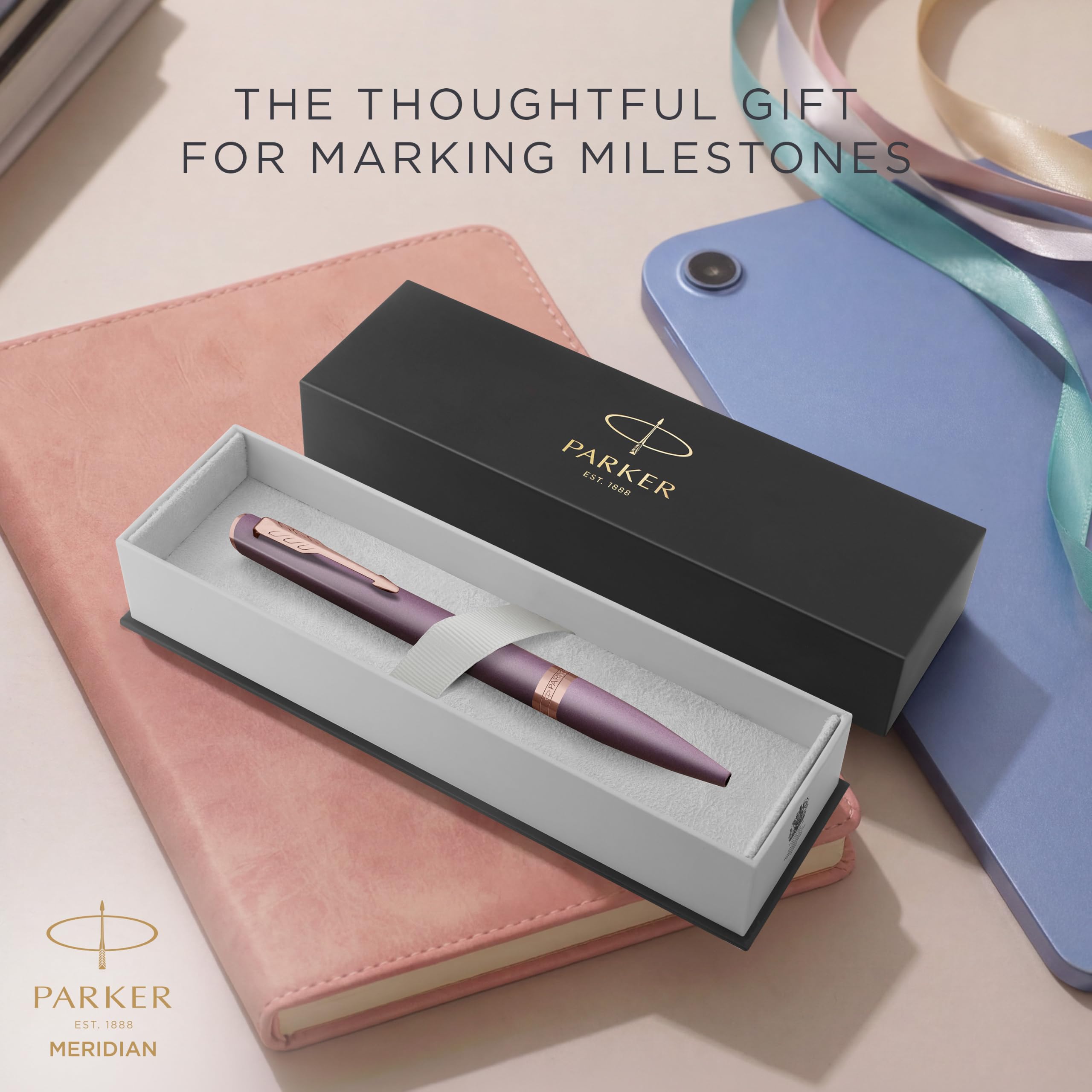 Parker Meridian Stylo à bille | Laque violette avec des bordures or rose | Plume moyenne | Stylos pour l'écriture et Fournitures de papeterie | Encre bleue | Boîte cadeau de luxe