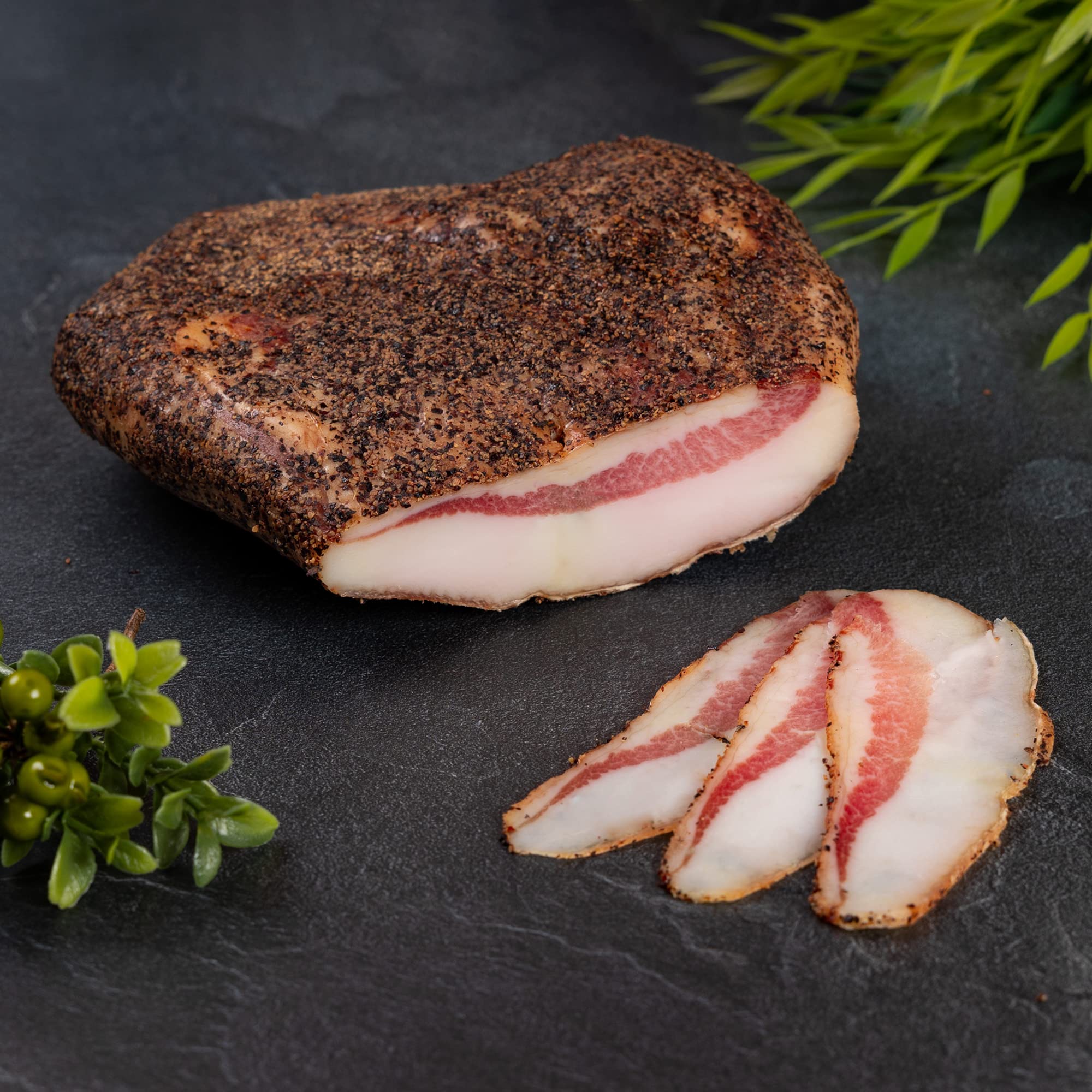 WURSTBARON® Guanciale Fettbacke getrocknet mit Pfeffer, Speck aus Italien, ca. 1,0 kg (Set aus 2x 500g)