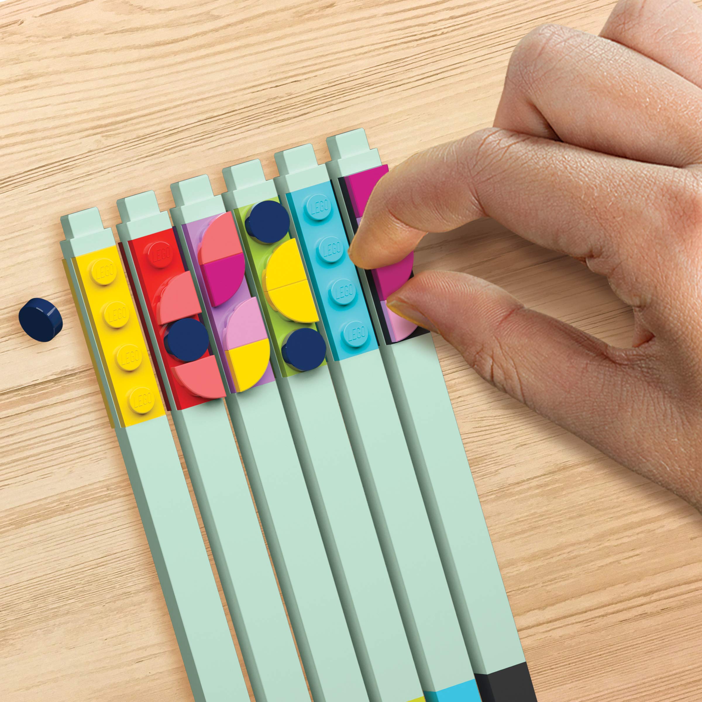 iQ LEGO DOTS Lot de 6 stylos gel pour enfants, un excellent cadeau d'anniversaire pour les enfants qui aiment les jouets créatifs et les ensembles d'artisanat faits maison