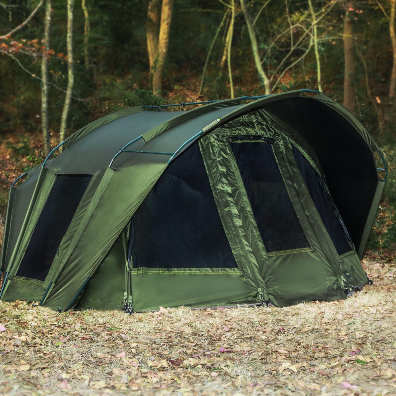 MK-Angelsport Fort Knox Air 4 Mann Angelzelt Dark Night 2.0 – wasserdichtes, abgedunkeltes Bivvy | Sturmresistentes, wasserdichtes Karpfenzelt mit dunkler Innenbeschichtung und Moskitonetzen
