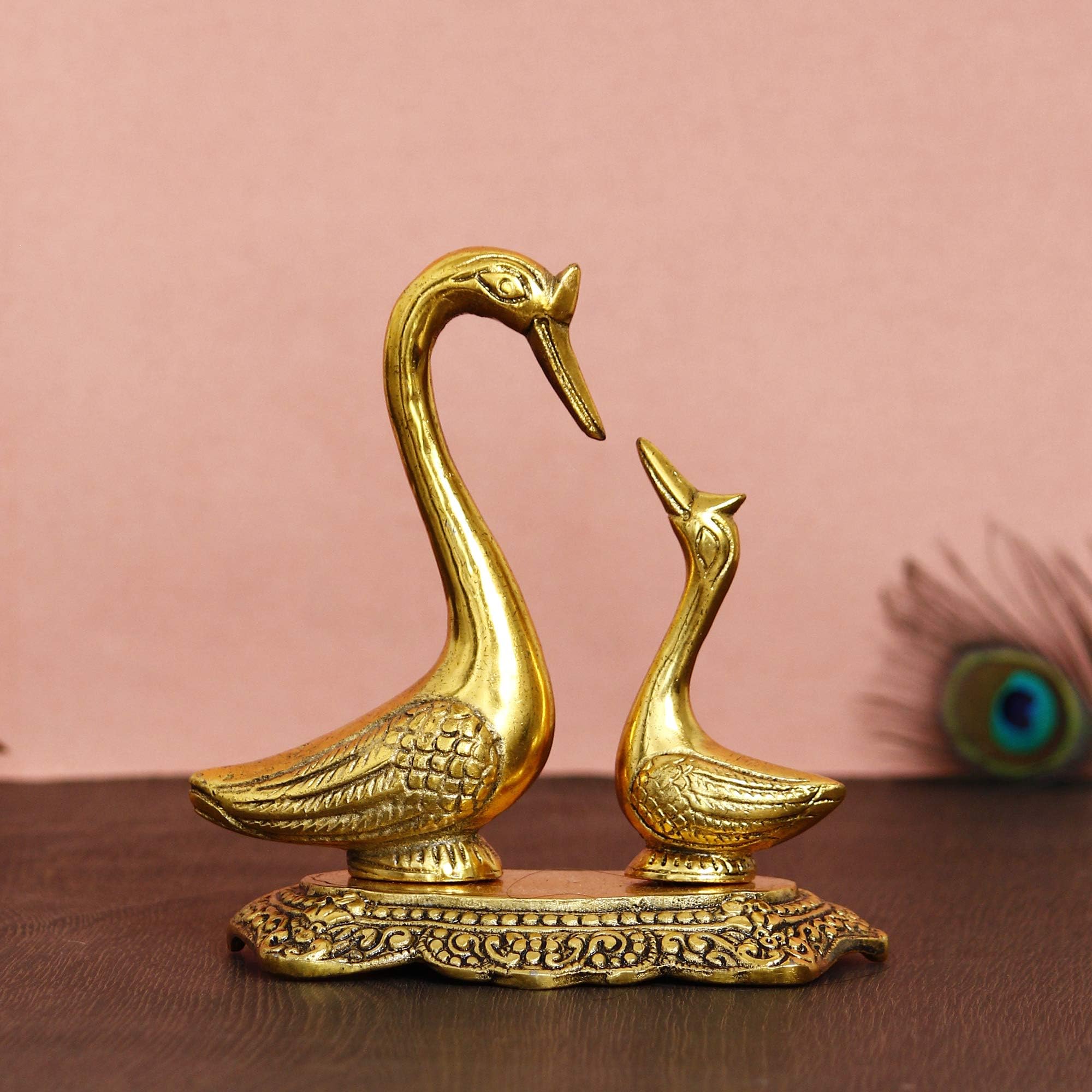eCraftIndiaGolden Metal Loving Swan Couple Showpieces, Love Birds Statues For Home decor& Birthday, Anniversary, Valentine'S Gift One Size Golden