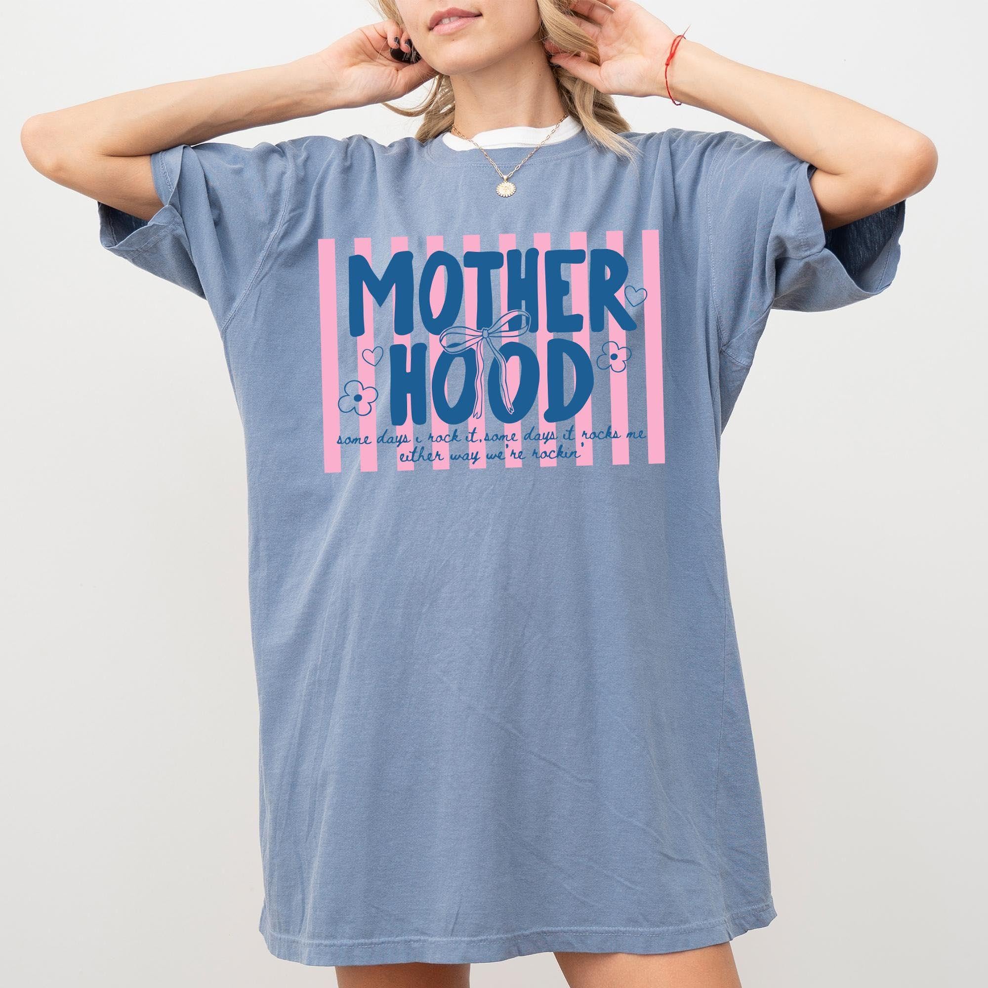 Comfort Colors Mom Shirt – Retro M …