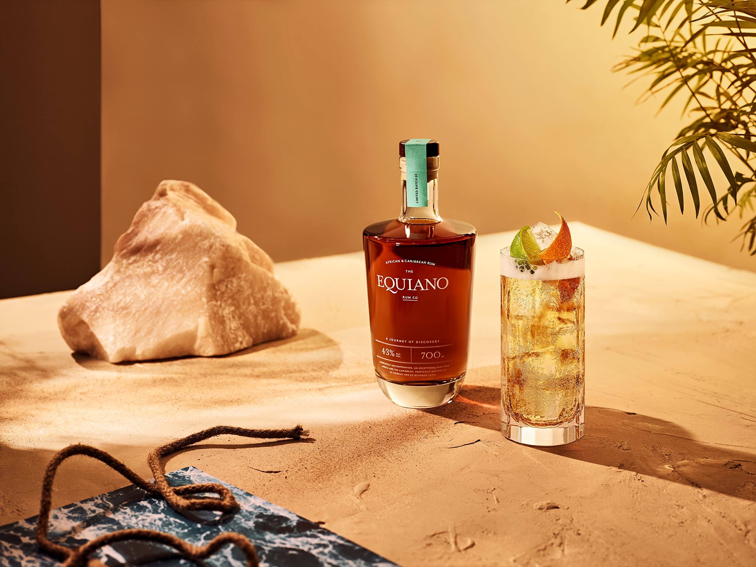 EQUIANO Original - Rhum - 43% Alcool - Origine : Caraïbes - Notes de Caramel mou & Raisin secs - A déguster en cocktail ou pur - 70 cl