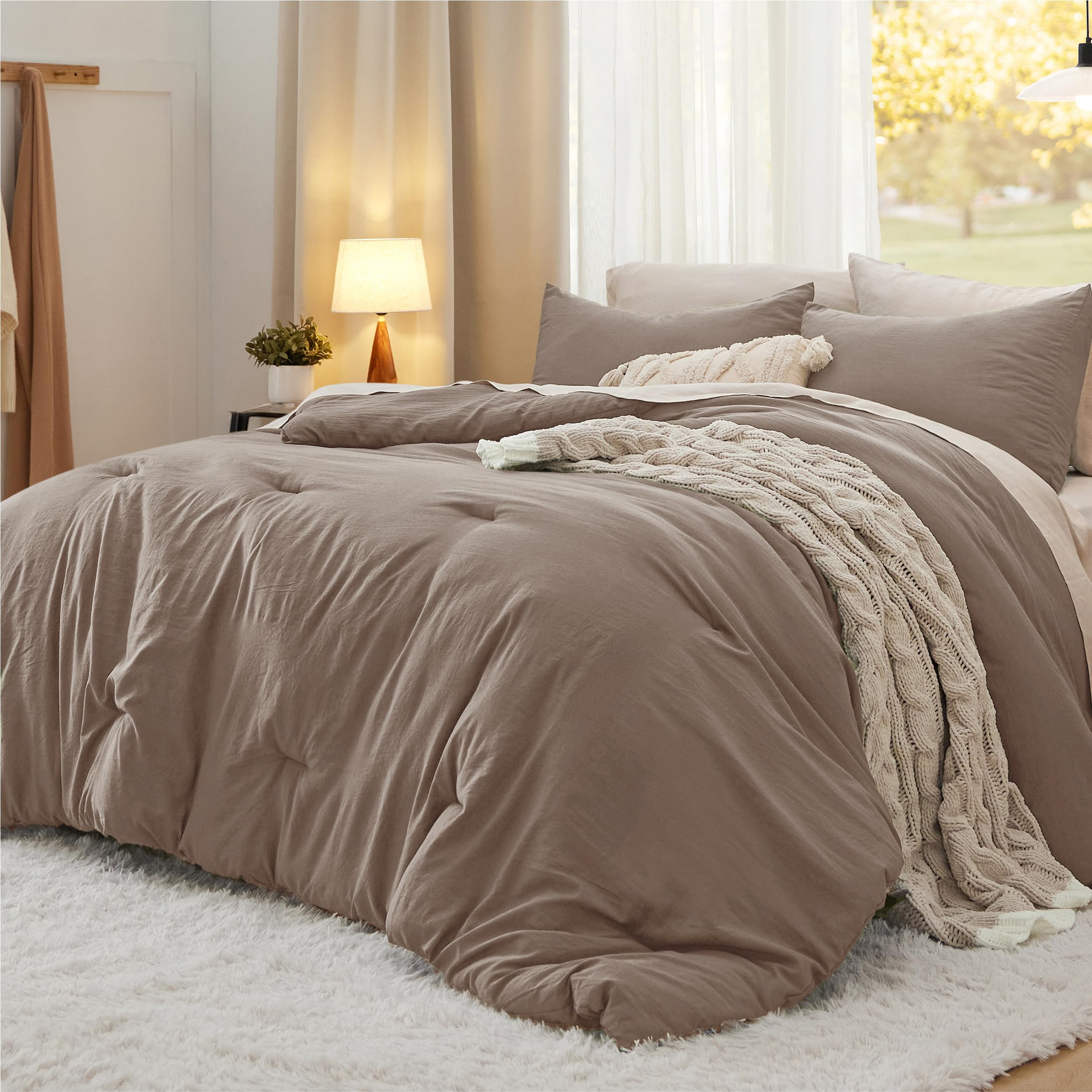 Bedsure Queen Size Comforter Set, Brown Soft Prewashed Bedding for All Seasons, 3 Pieces GentleSoft™ Warm Down Alternative Bed Set, 1 Lightweight Comforter (90"x90") and 2 Pillowcases (20"x26")