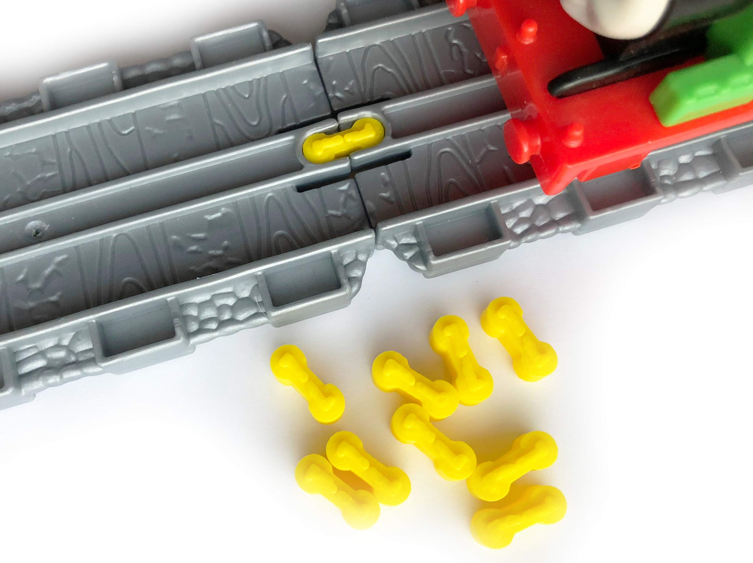 TrainLab Take-n-Play Dog Bones Train Track adapters. Connects Female to Female Take-n-Play Tracks (10pcs) (Yellow)
