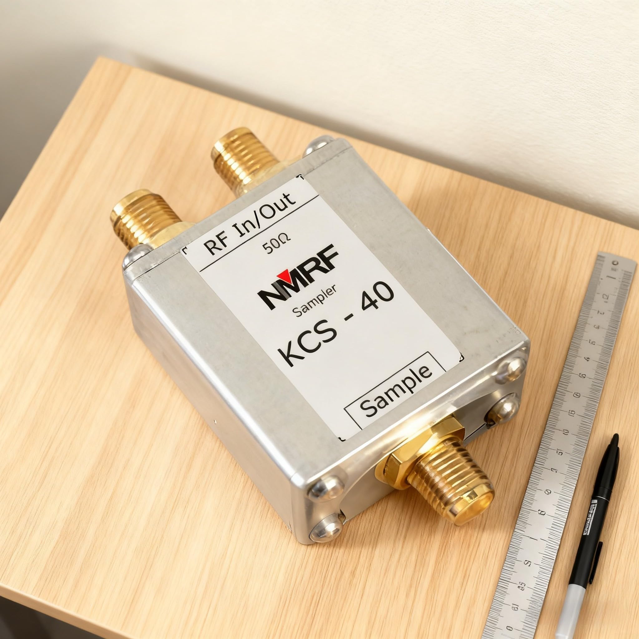 Coupleur directionnel 40 dB pour échantillonneur RF ultra large bande DC-2 GHz Faible perte 0,3 dB 50 W Gestion de puissance pour interface SMA pour surveillance du signal à ondes courtes VHF UHF