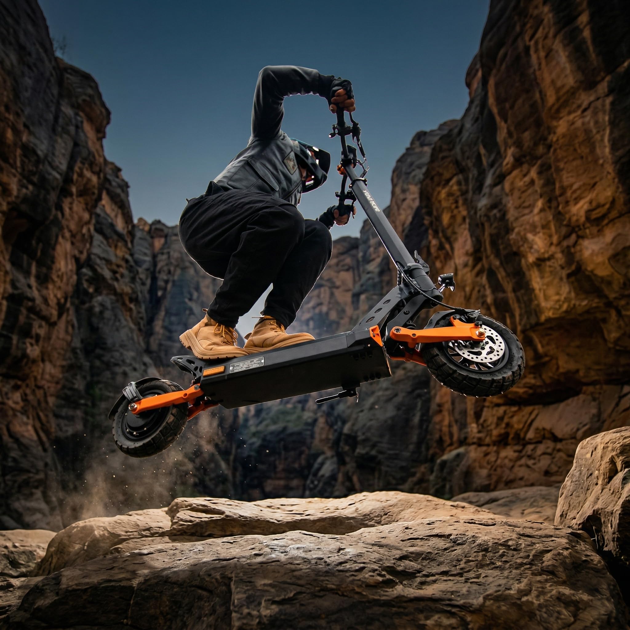 KuKirin E Scooter mit Straßenzulassung ABE, E-Scooter klappbar für Erwachsene und Pendler, 9 Zoll Vakuumreifen, bis 65 km Reichweite, IP54, Federung, LCD Display, Elektroscooter bis 120 kg, G2 P