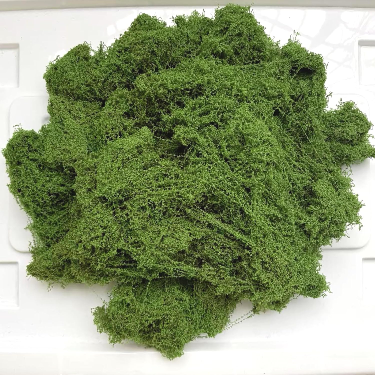 Artificial Dark Green Moss for Potted Plants 7.05OZ (200g), Fake Moss for DIY Crafts Fairy Gardens Wedding Party, Faux Moss for Floral Arrangements,Micro-Landscape Table Centerpieces Filler Decor