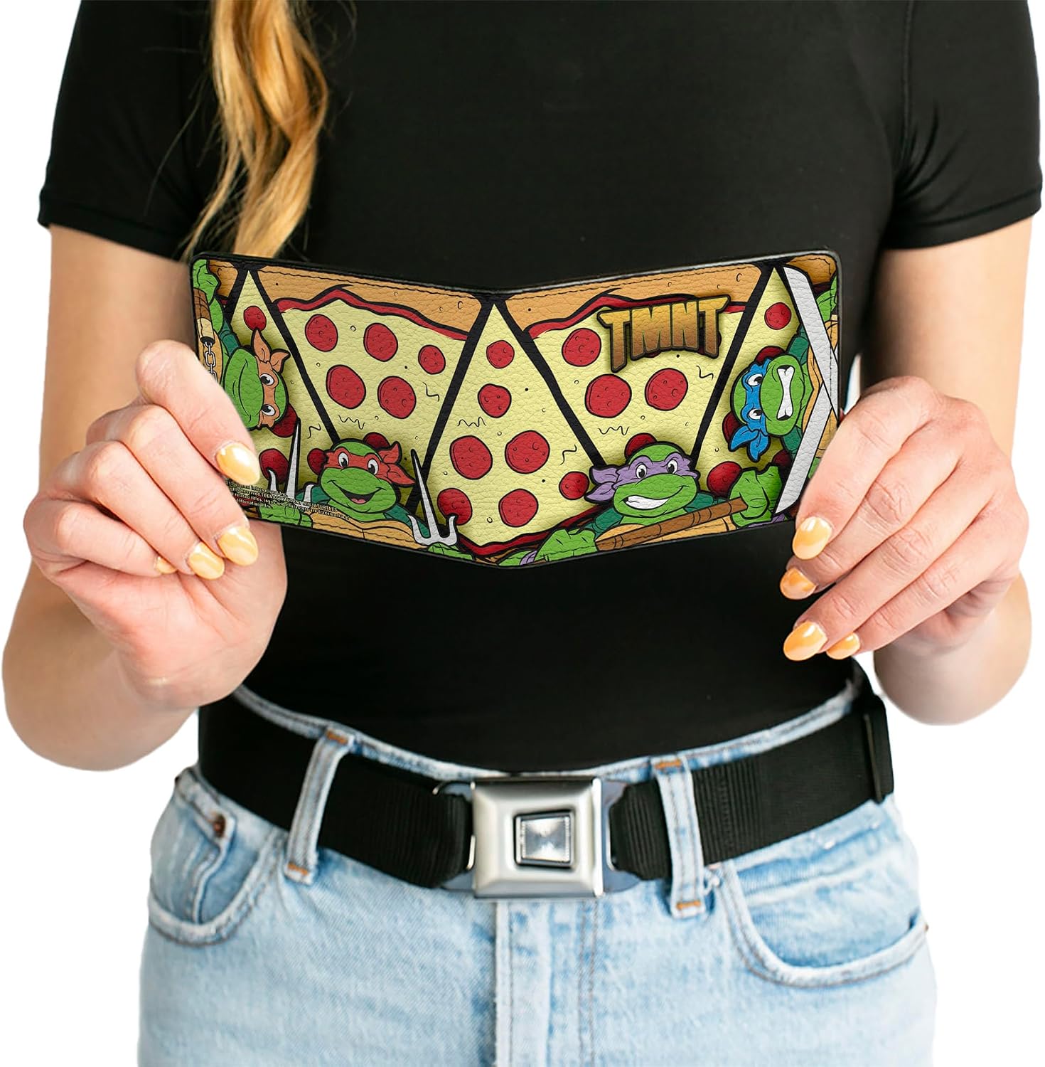 Teenage Mutant Ninja Turtles boys Buckle-down Pu Bifold - Tmnt Turtle Battle Poses/Pizza Wallet, Multicolor, 4.0 x 3.5 US