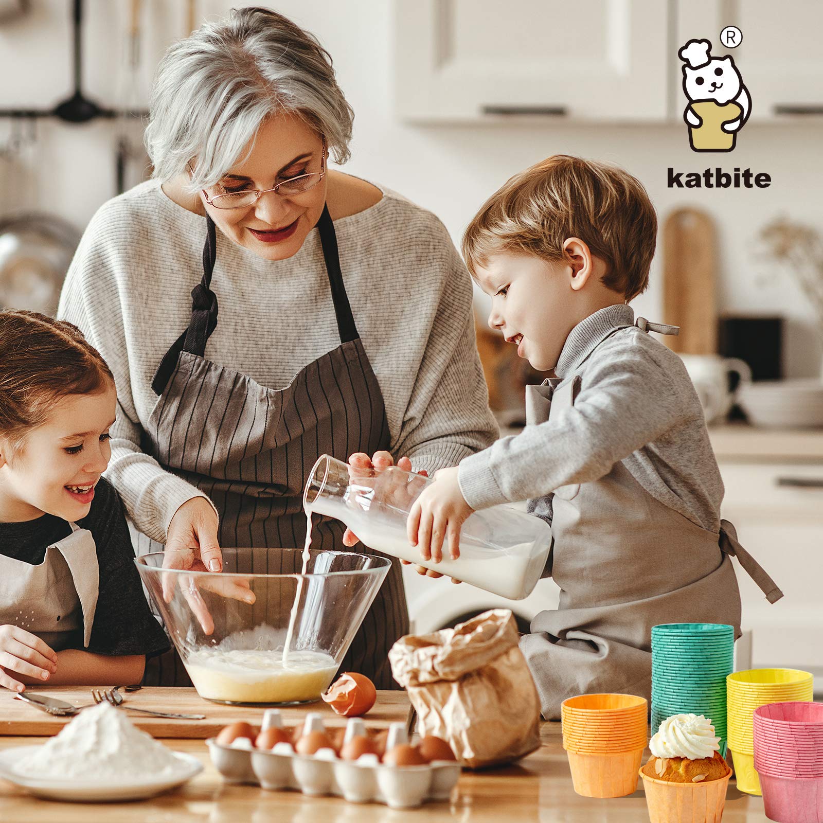 katbite Pirottini per Cupcake 160 pezzi Fodere per muffin Tazze da forno usa e getta resistenti per la festa di Natale Compleanno Tazza per muffin oleata