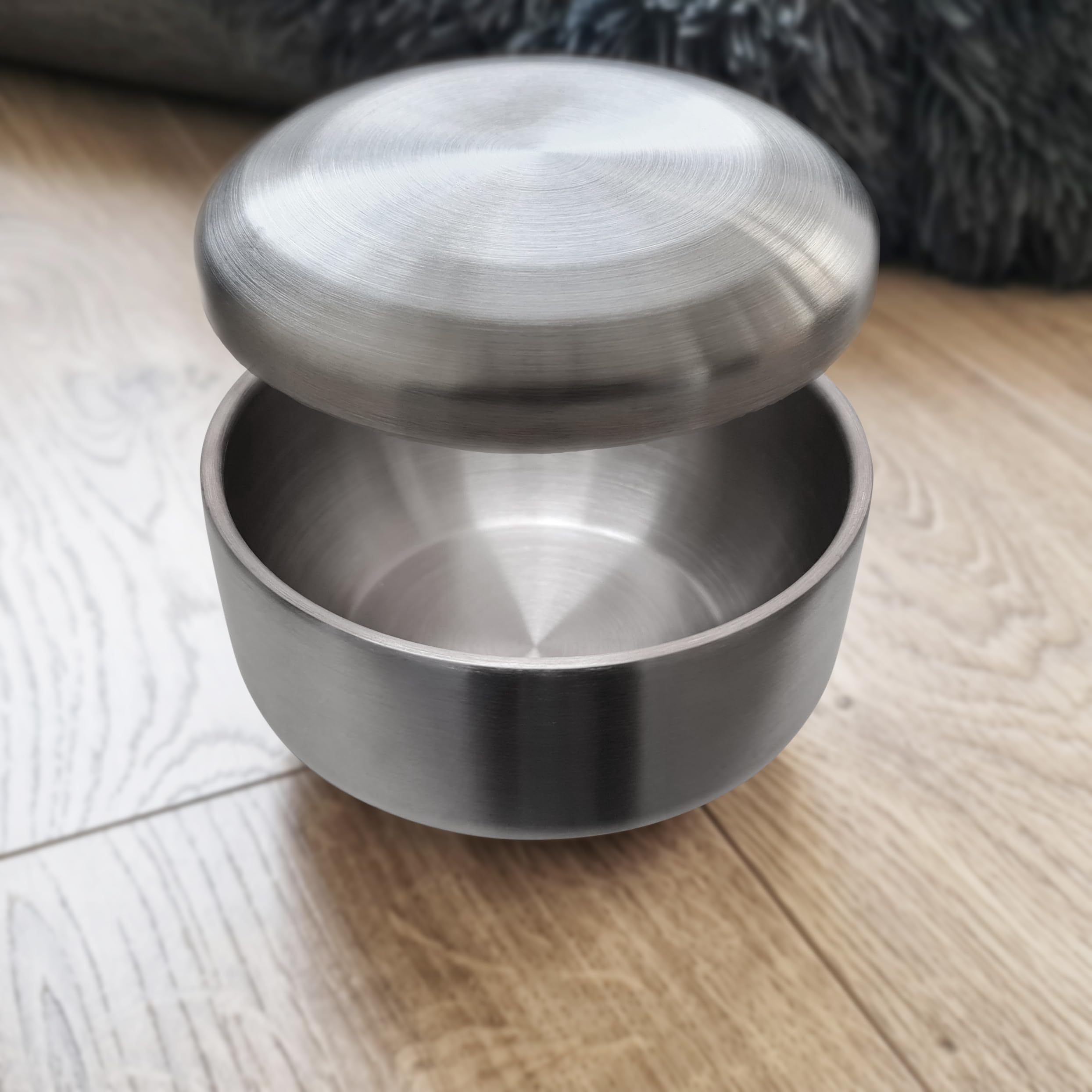 Futternapf aus Edelstahl mit Deckel | 500 ml | matt Silber | als Hundenapf  und Katzennapf geeignet | Futterschssel | Napf mit Deckel fr Katzen und  mittelgroe Hunde | Futternapf mit Deckel : Amazon.de: Kche, Haushalt &  Wohnen