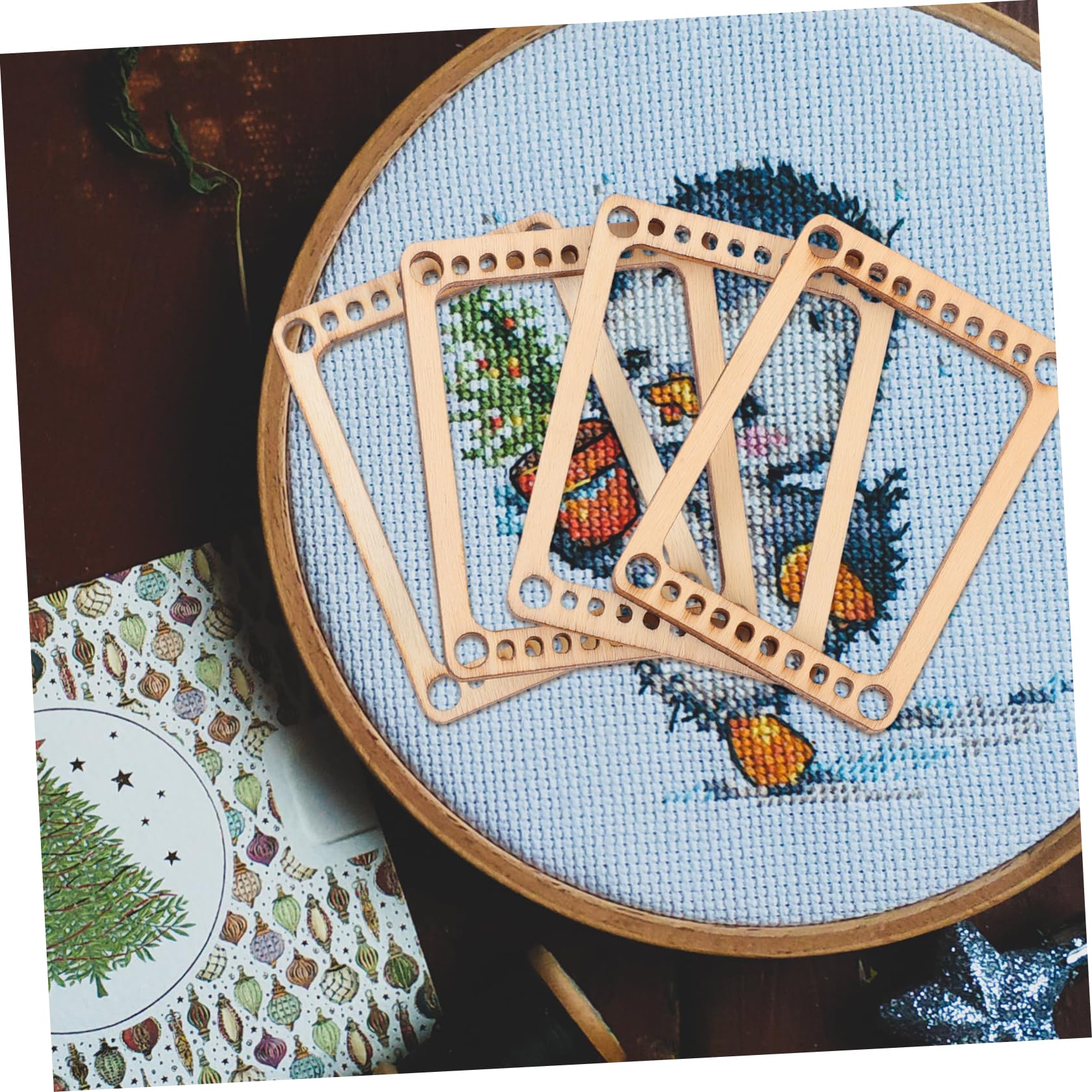 Housoutil 4pcs Mini Weaving Looms Handcraft Weaving Boards Small Tool Set for DIY Crafts Knitting