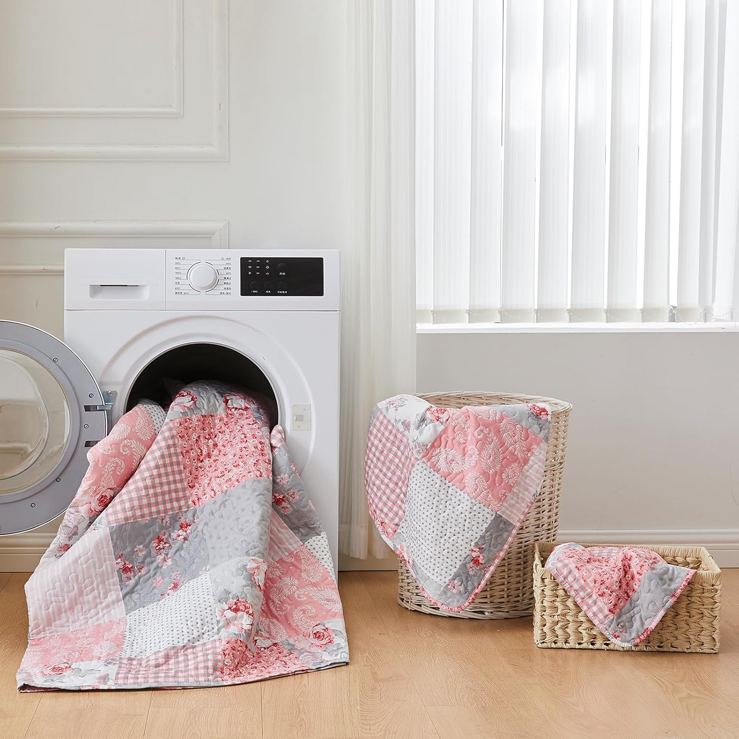 Oversized King Size Pink Grey Floral Quilt Set 128x120 Plaid Patchwork Extra Wide Super King Size Comforter Rversible Quilted Bedspread Coverlet Set 3-Piece Bedding Set Bed Cover with 2 Pillow Shams | Oversized King Quilt, Pink Plaid Quilt Set, 128x120 Quilt, Floral Quilt Set, Rversible Quilt, Patchwork Quilt - Image 9